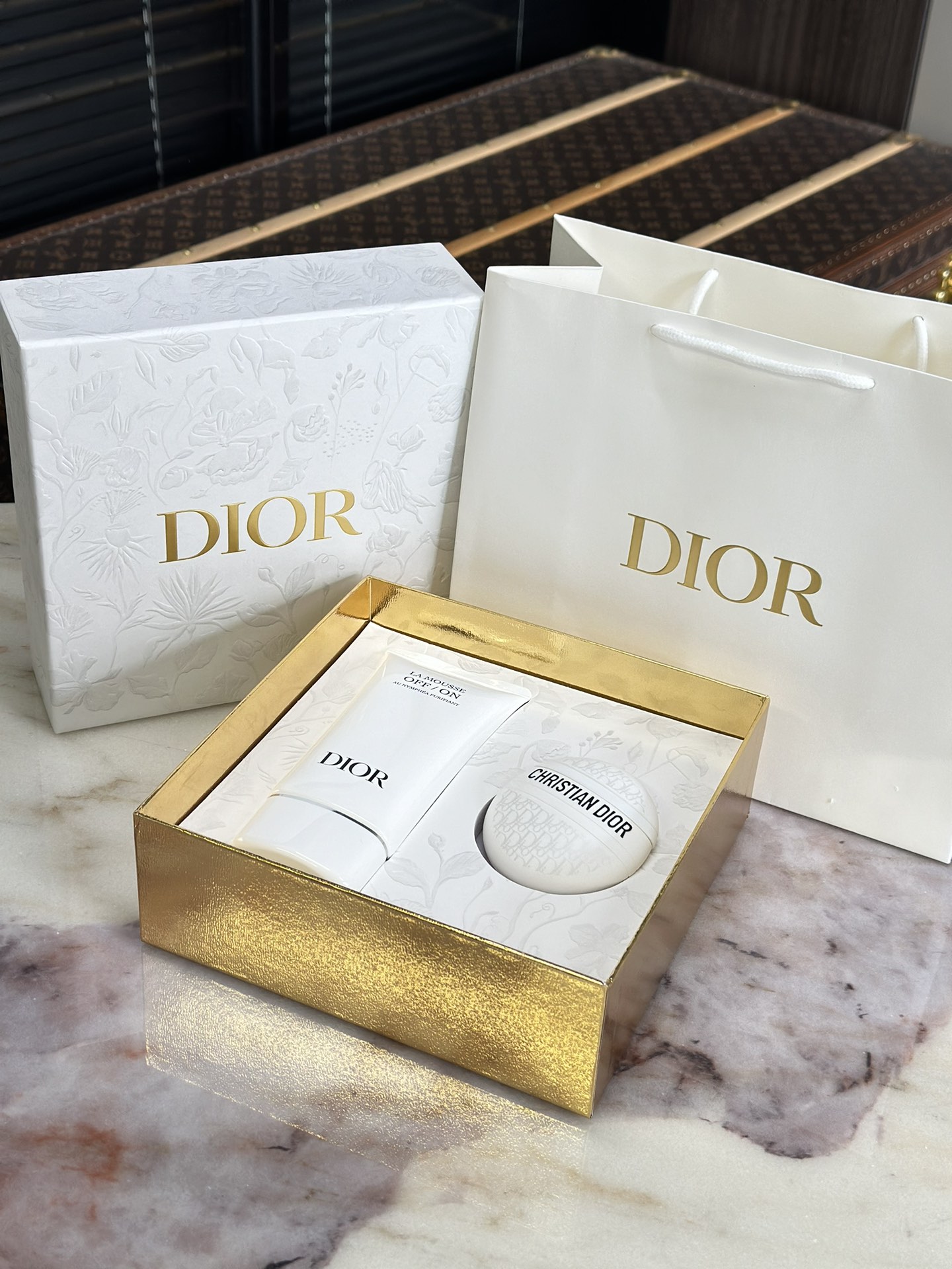 DIOR OBLIQUE TRAVEL SKINCARE SET - Comprehensive 4