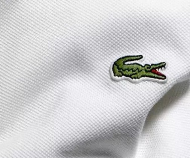 This bedding collection features LACOSTE’s proprietary "Petit Piqué - Comprehensive 2