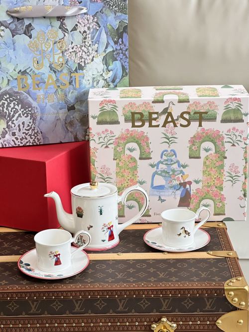 The Beast Bone China Tea Set, Elegant Tea Pot and Cup Set, Afternoon Tea 1 The Beast Bone China Tea Set, Elegant Tea Pot and Cup Set, Afternoon Tea