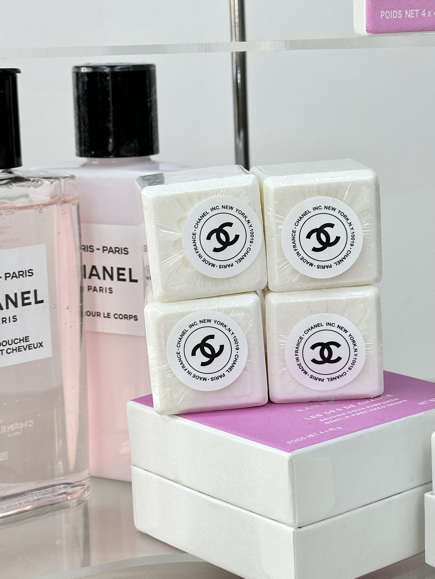 CHANEL CHANCE Perfumed Cleansing Soap - Comprehensive 4