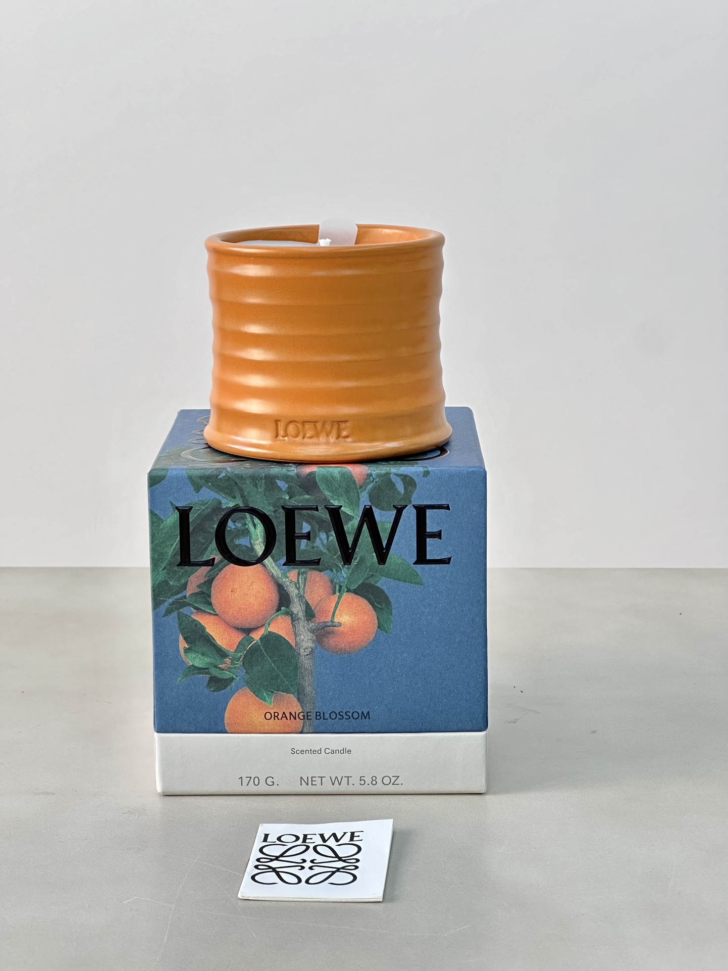 LOEWE Orange Blossom Scented Candle - Comprehensive 3