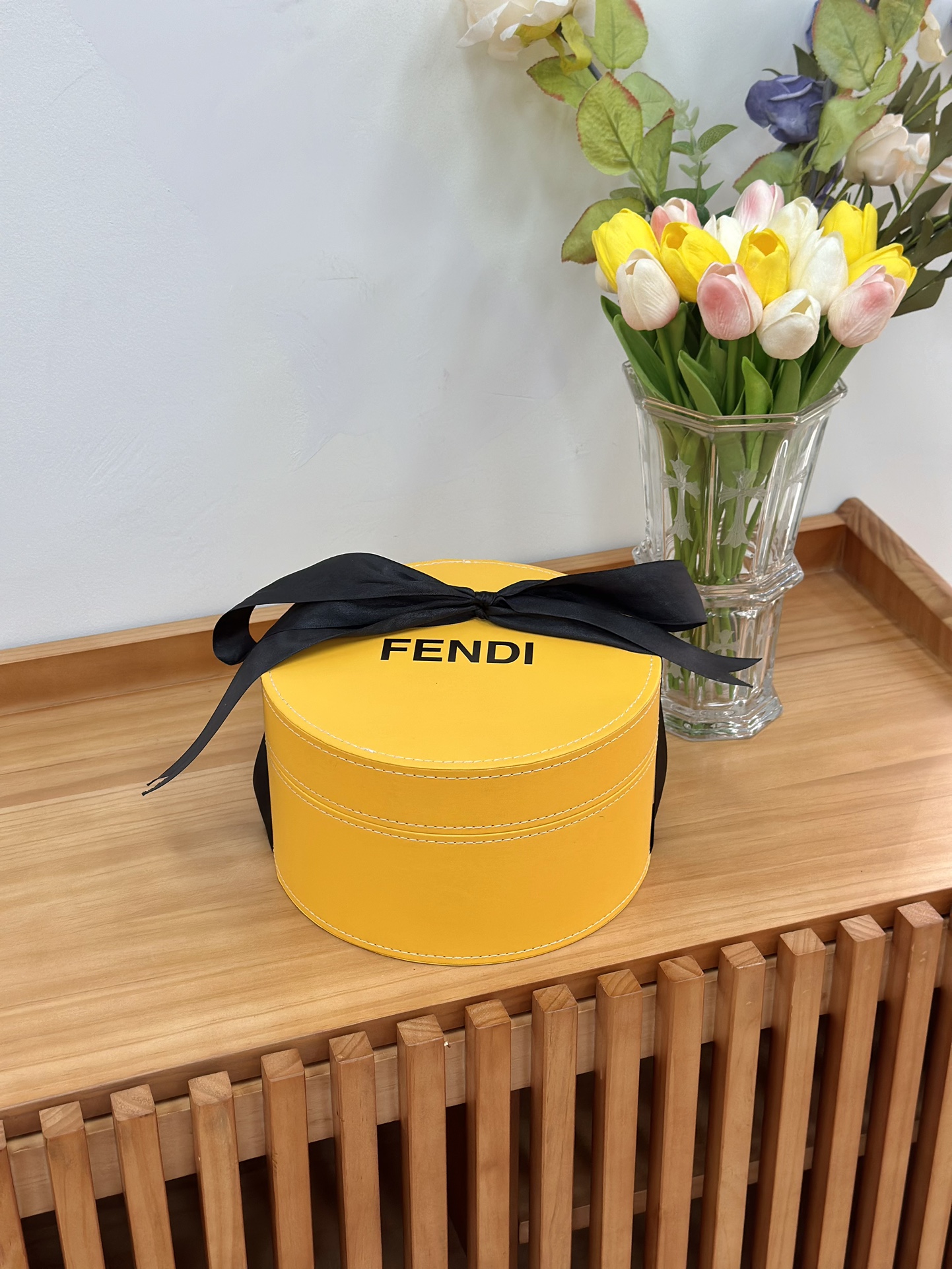 FENDI Limited-Edition VIP Gift Tea Set - Comprehensive