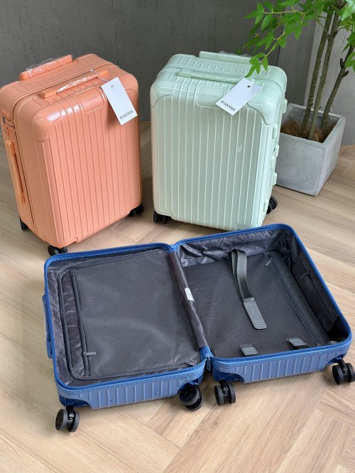 Rimowa Luggage: Latest Version with Optimized Interior Layout - Multiple Colors 1 Rimowa Luggage: Latest Version with Optimized Interior Layout - Multiple Colors