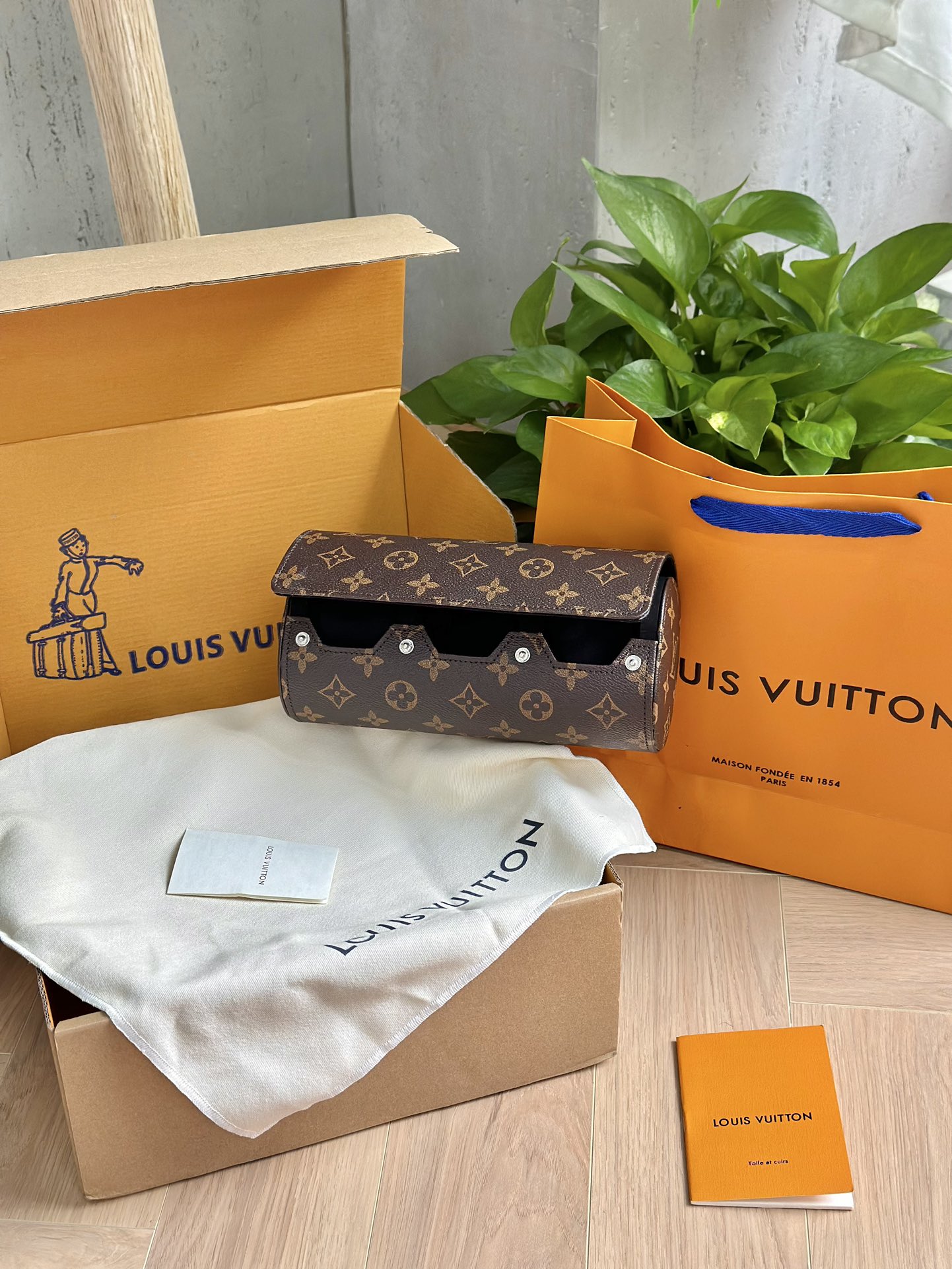 值得收藏的Louis Vuitton 中古腕表盒 2