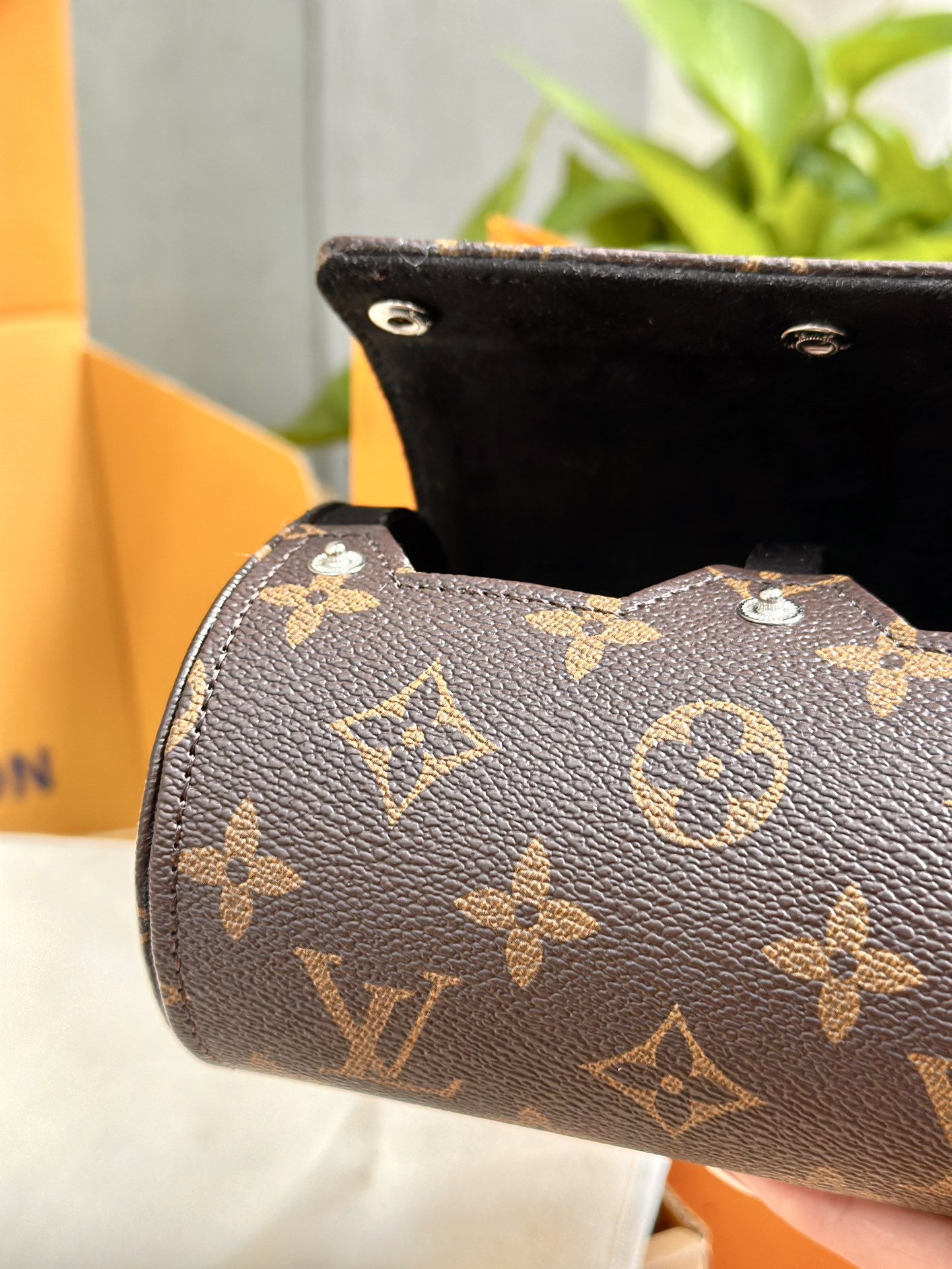 范思哲 Versace 高定典藏名品高定成衣时装外套连衣裙衬衫T恤 #C76F616A 3