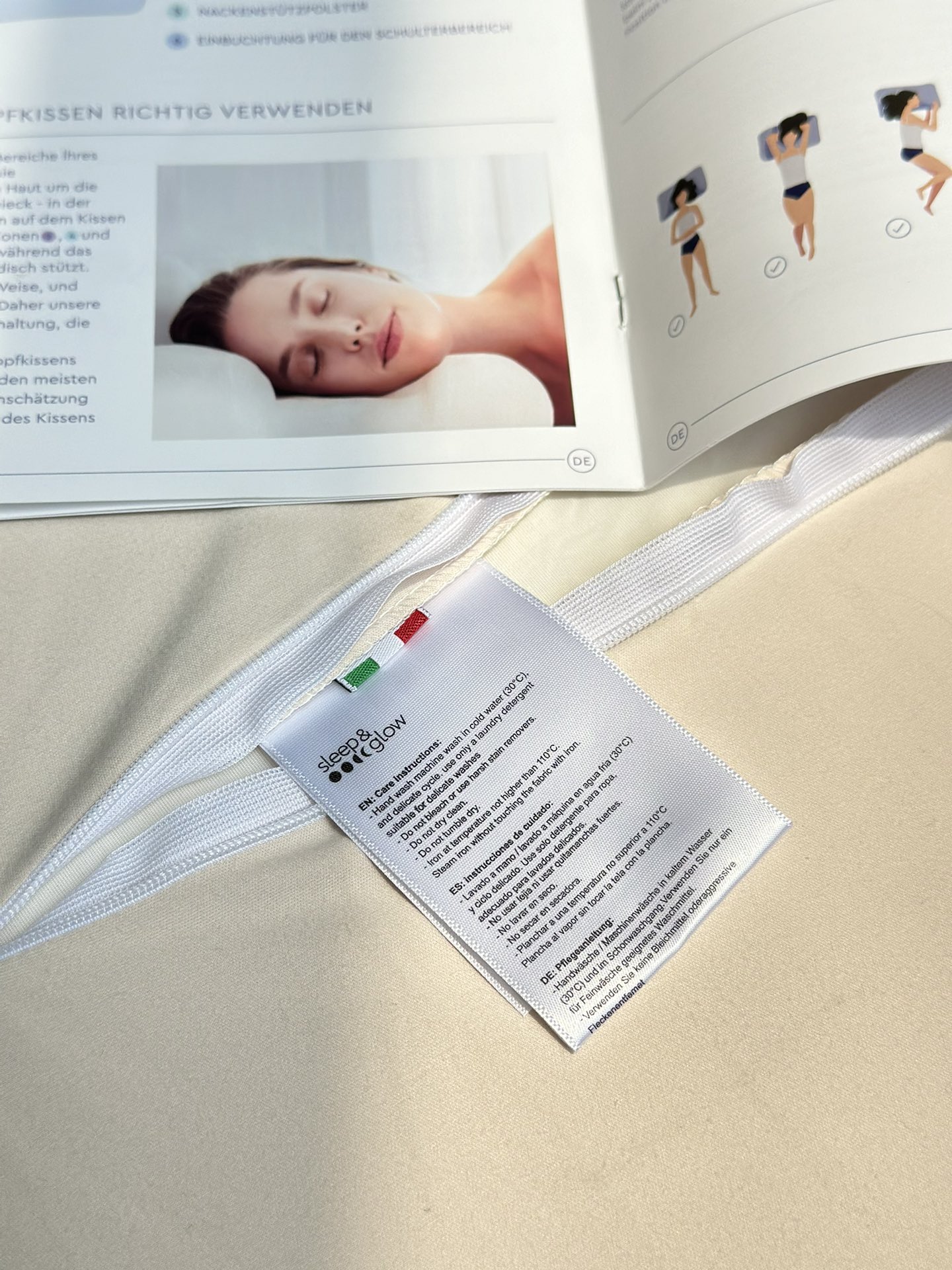 Complete set. Designed with an ergonomic, beauty-focused zoned contour t - Comprehensive 3