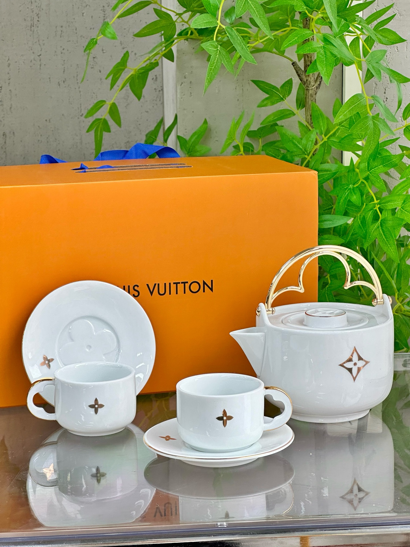 Louis Vuitton Tea Set - Comprehensive 9