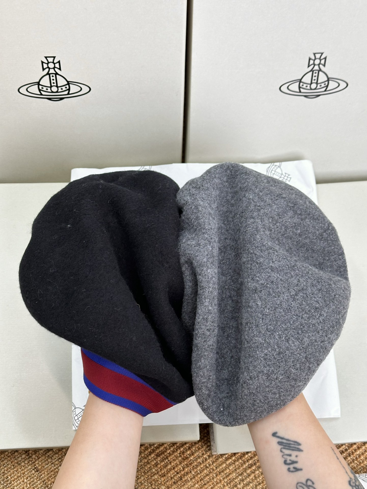 Wool construction with a full, structured silhouette. - Comprehensive 2