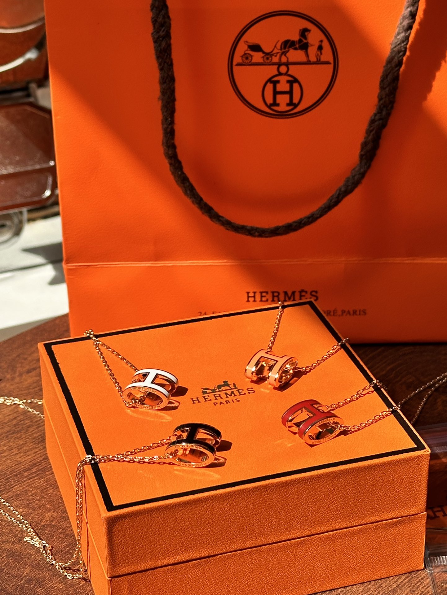 Hermès Haute Couture Haute Joaillerie Fine Jewelry Earrings Necklace 2
