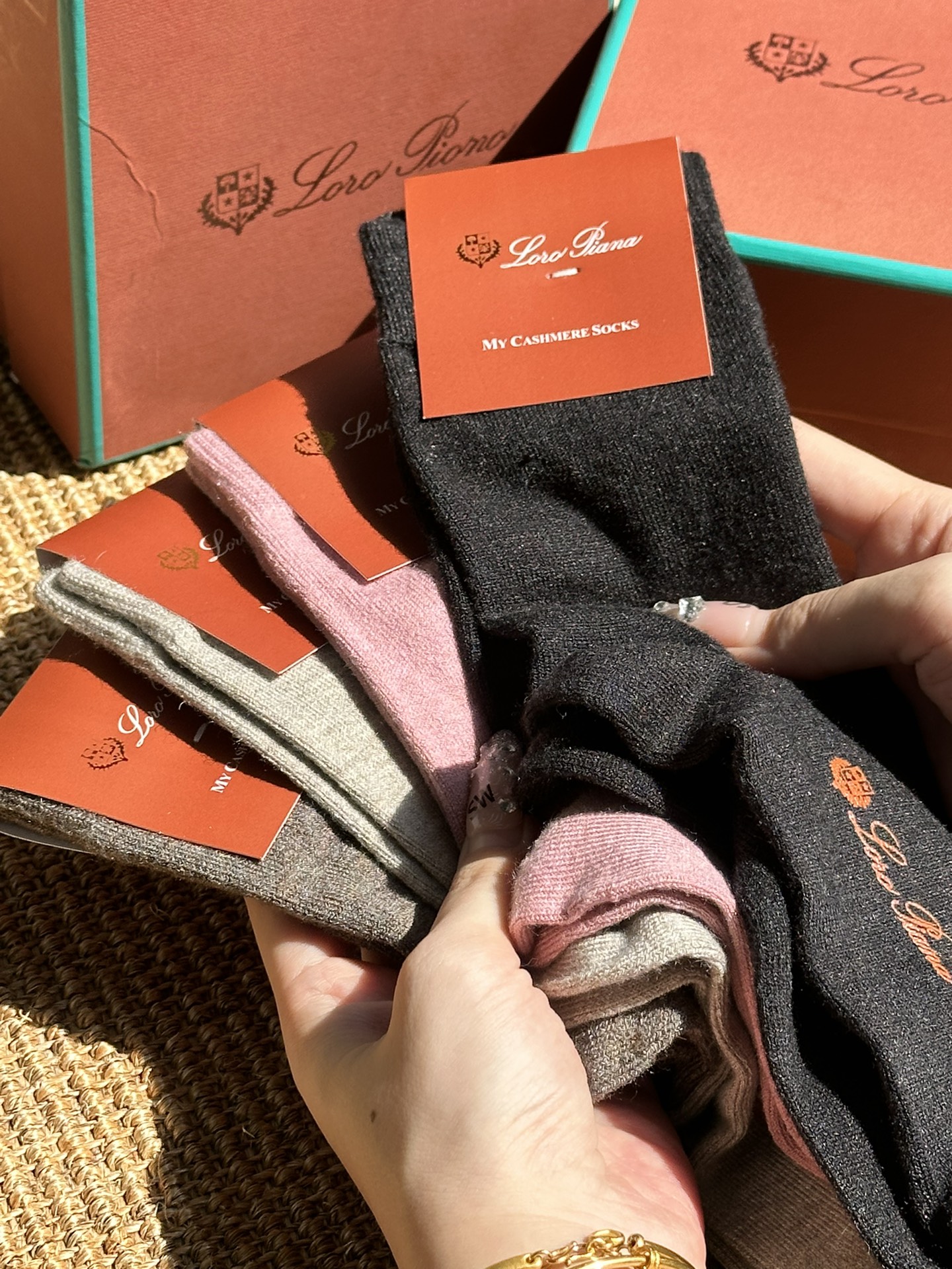 these socks utilize completely undyed - Comprehensive 4