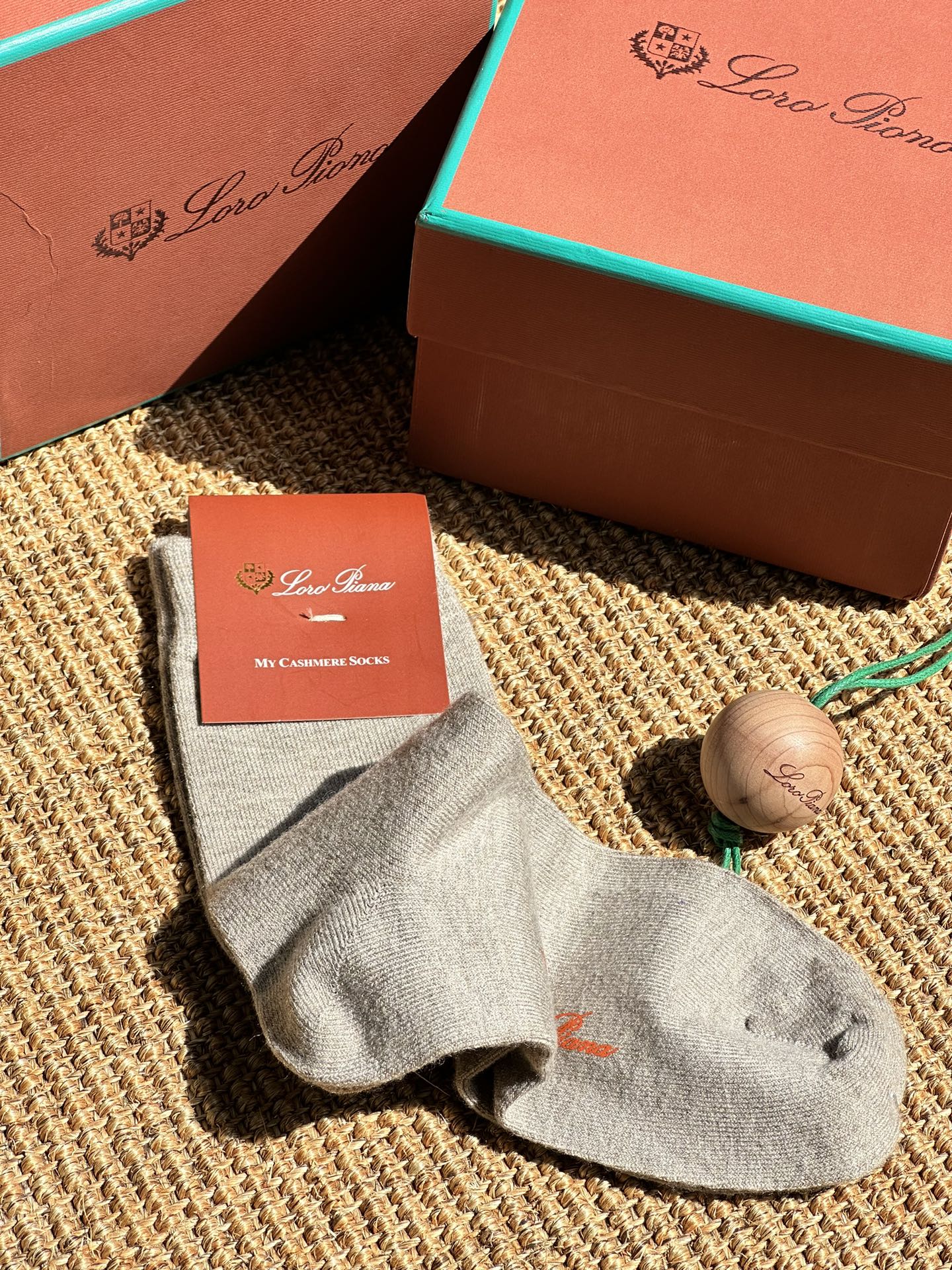 Color: Apricot - Comprehensive 5