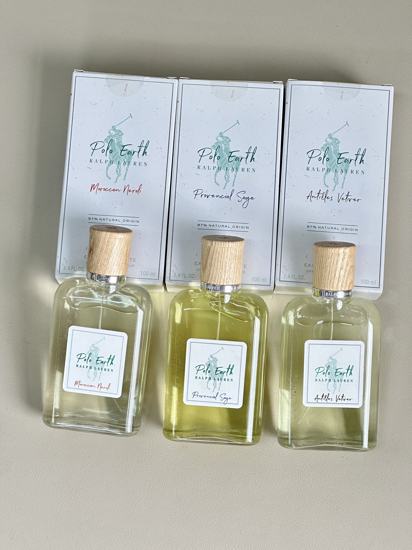 Fragrance Family:** Woody Fougère - Comprehensive 2