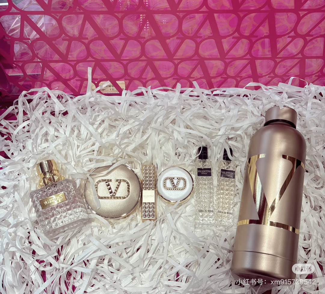 Many purchase an entire makeup set solely for the accompanying branded - Comprehensive 4