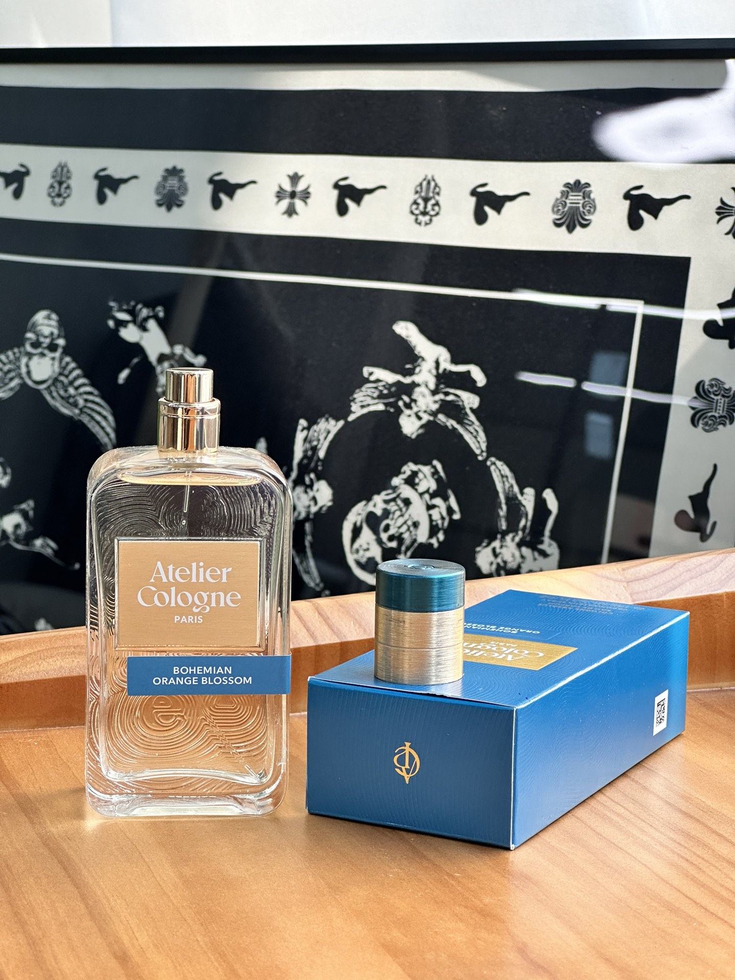 this luminous fragrance opens with warm - Comprehensive 5