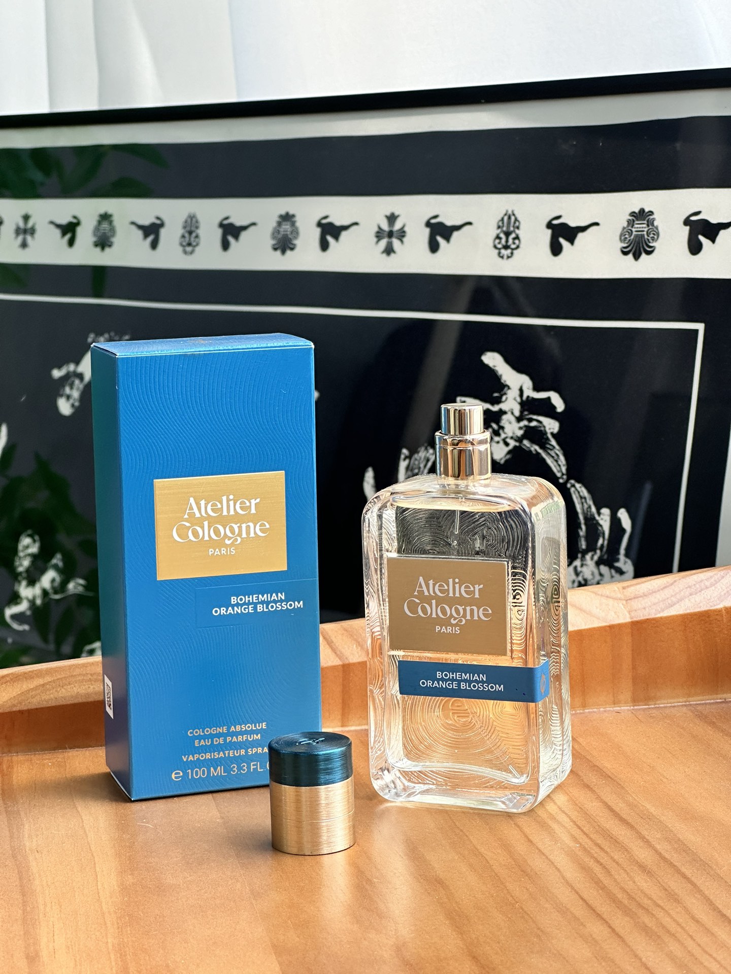 this luminous fragrance opens with warm - Comprehensive 3