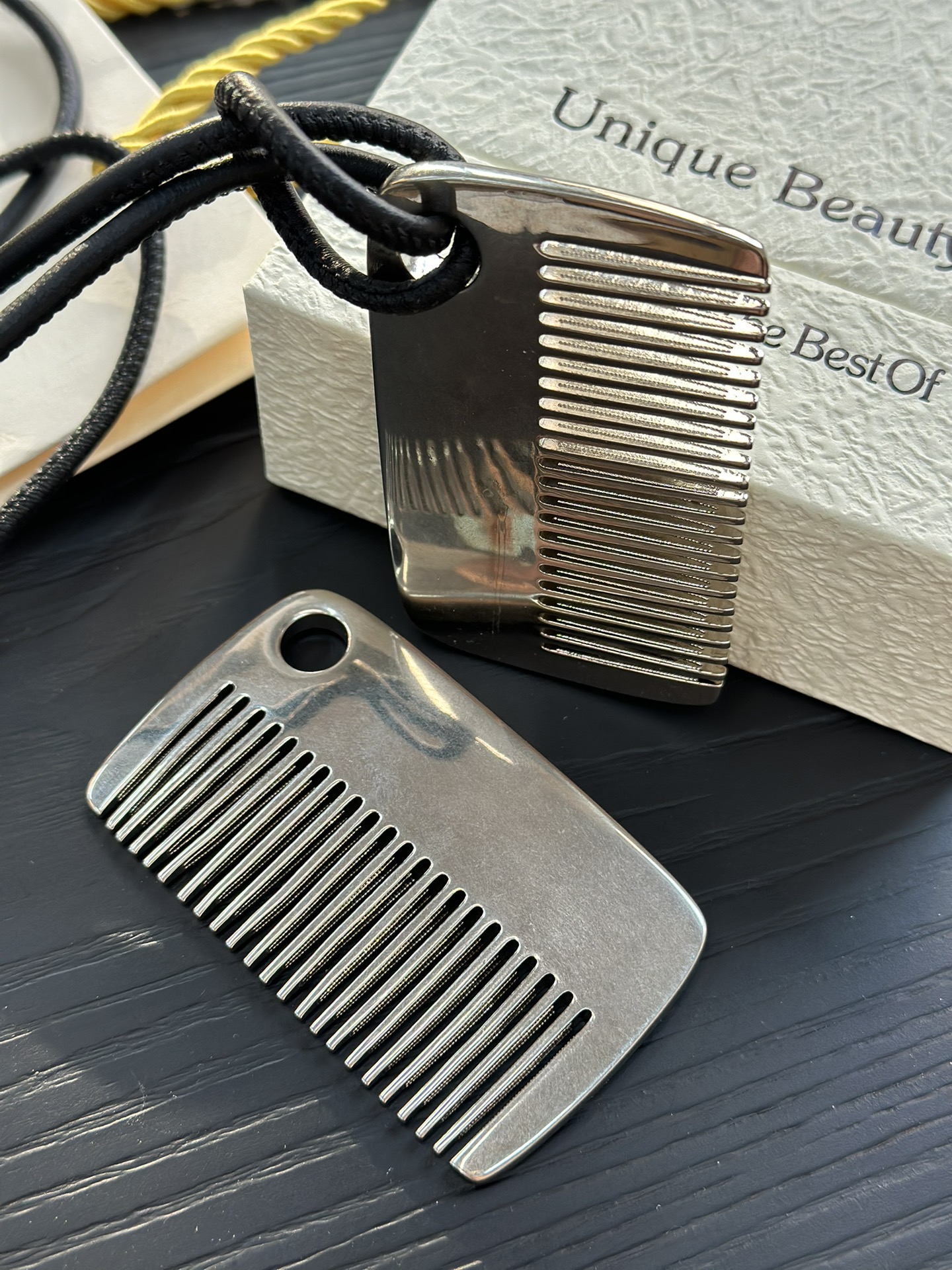 The necklace features an antique-distressed finish, imparting a - Comprehensive 6