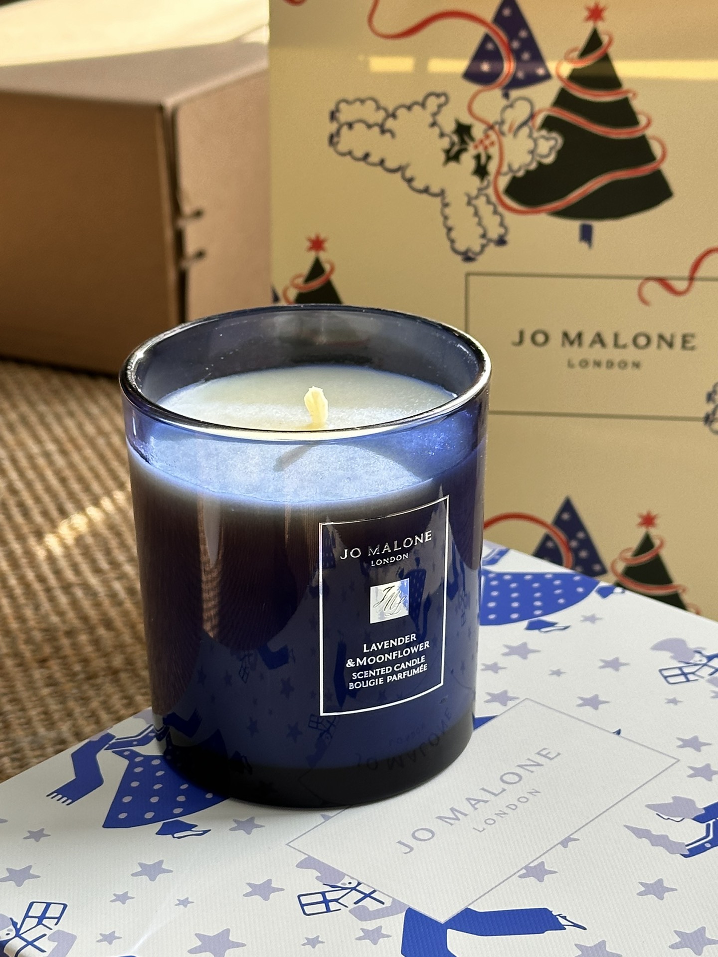 Lavender & Moonflower Scented Candle - Comprehensive 2