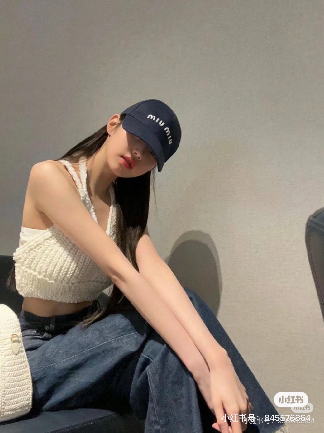 不就是miu系代言人 张元英不要太会选搭配的帽帽 9