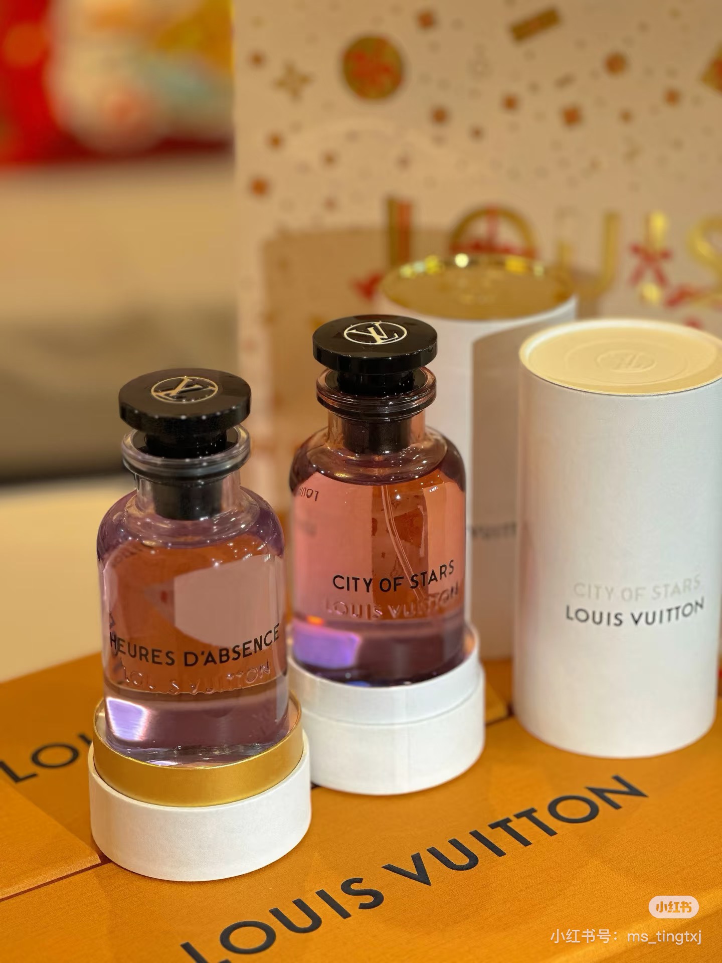 Upon initial application, the fragrance opens with a fresh, delightfully - Comprehensive 4