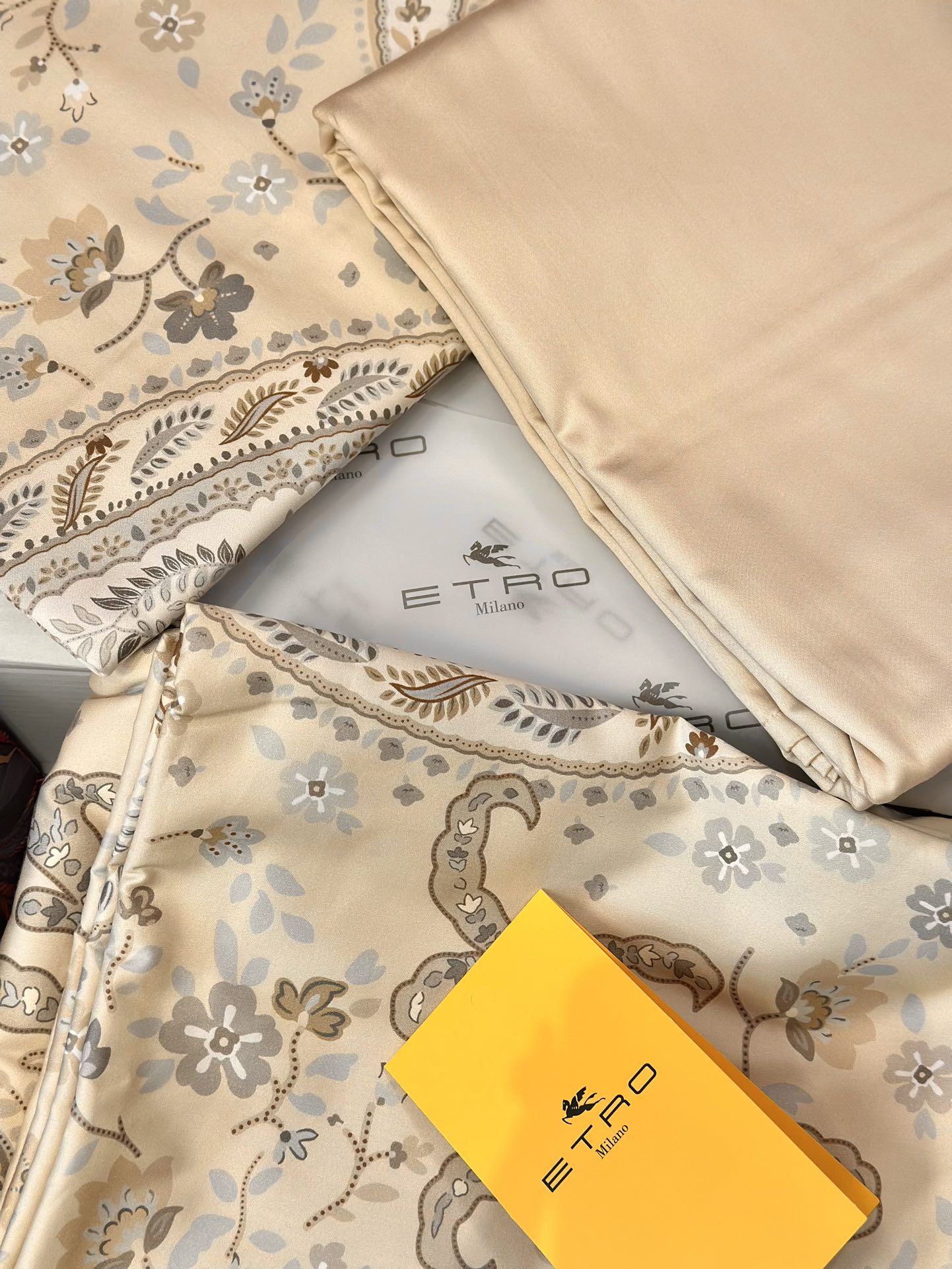 路易威登 Louis Vuitton 高定典藏名品高定成衣时装外套连衣裙衬衫T恤 #03CACCC7 5