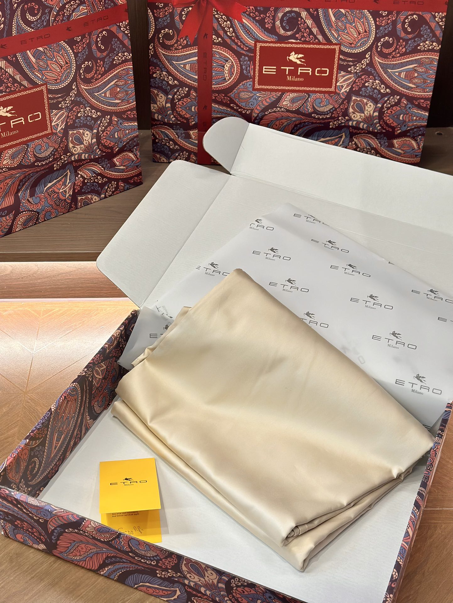 路易威登 Louis Vuitton 高定典藏名品高定成衣时装外套连衣裙衬衫T恤 #03CACCC7 7