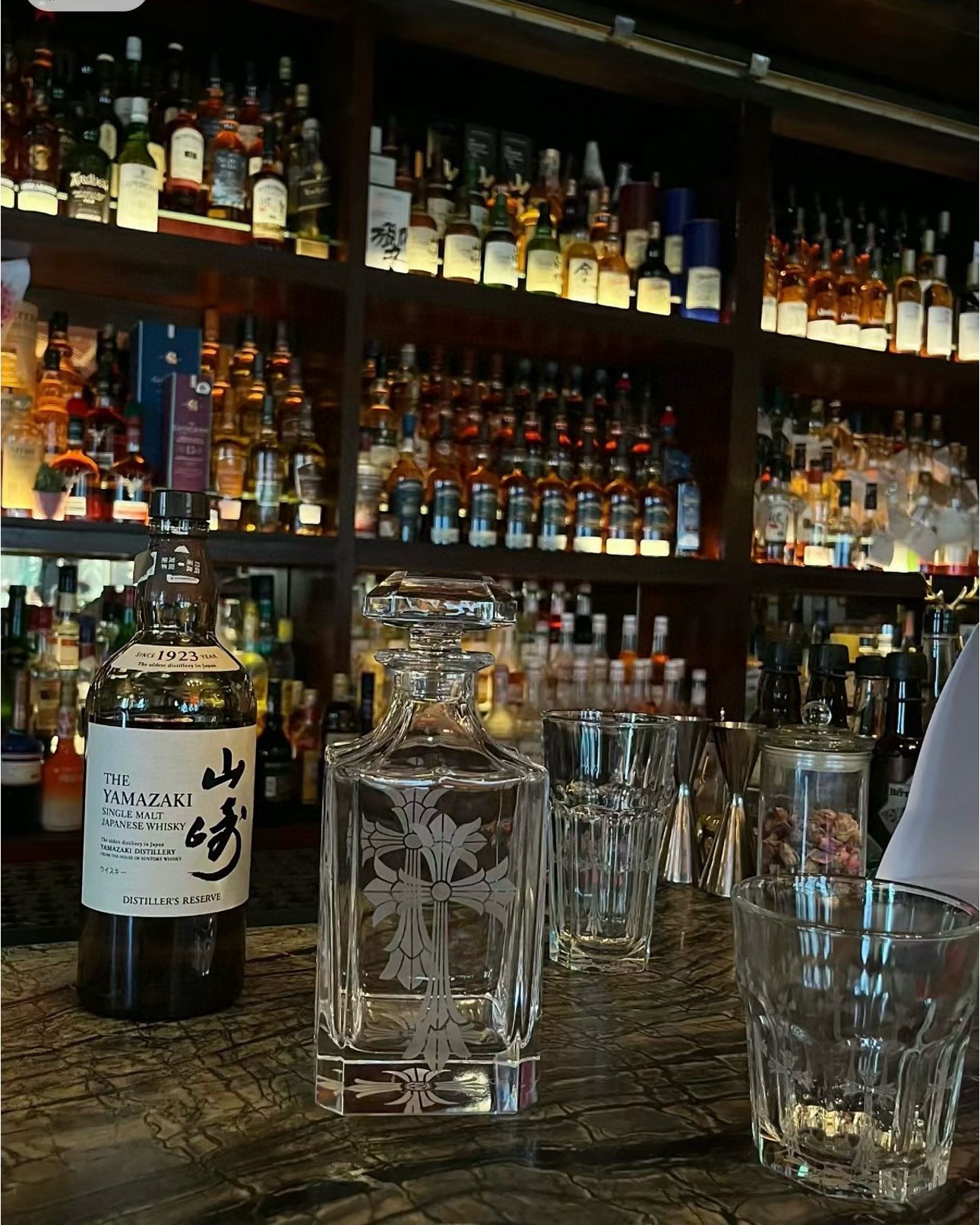 Chrome Hearts barware favored by discerning spirits connoisseurs - Comprehensive 3