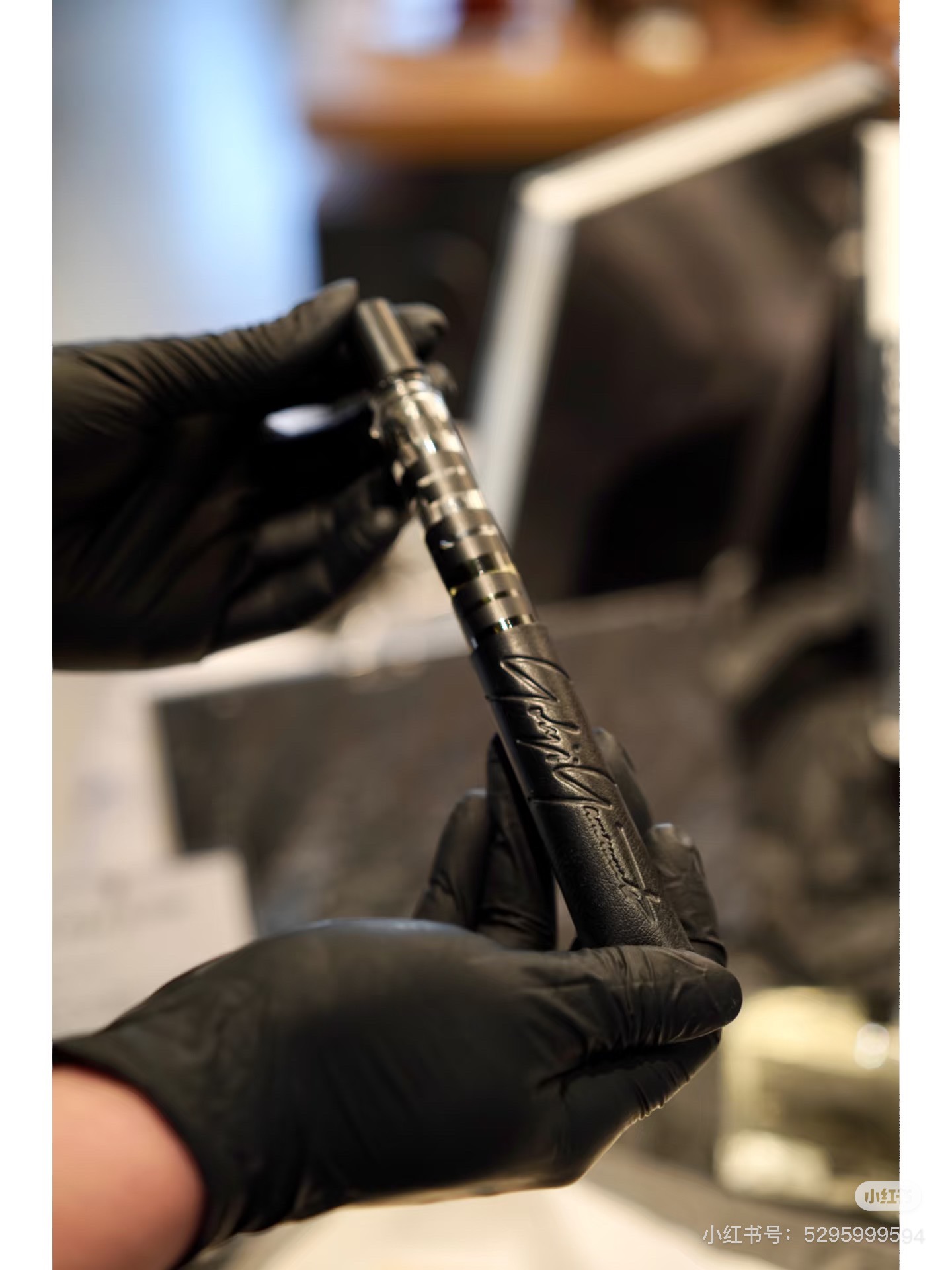 Dark aesthetics in perfumery. - Comprehensive 3