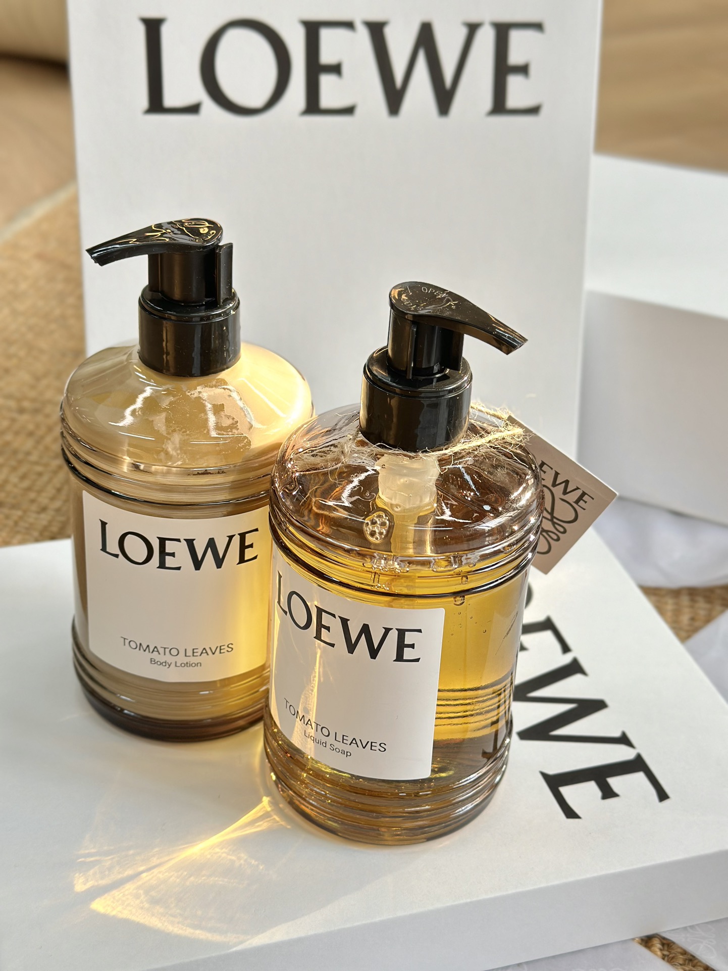 Loewe Classic Handcrafted Luxury Leather Shoulder Bag Ref 4