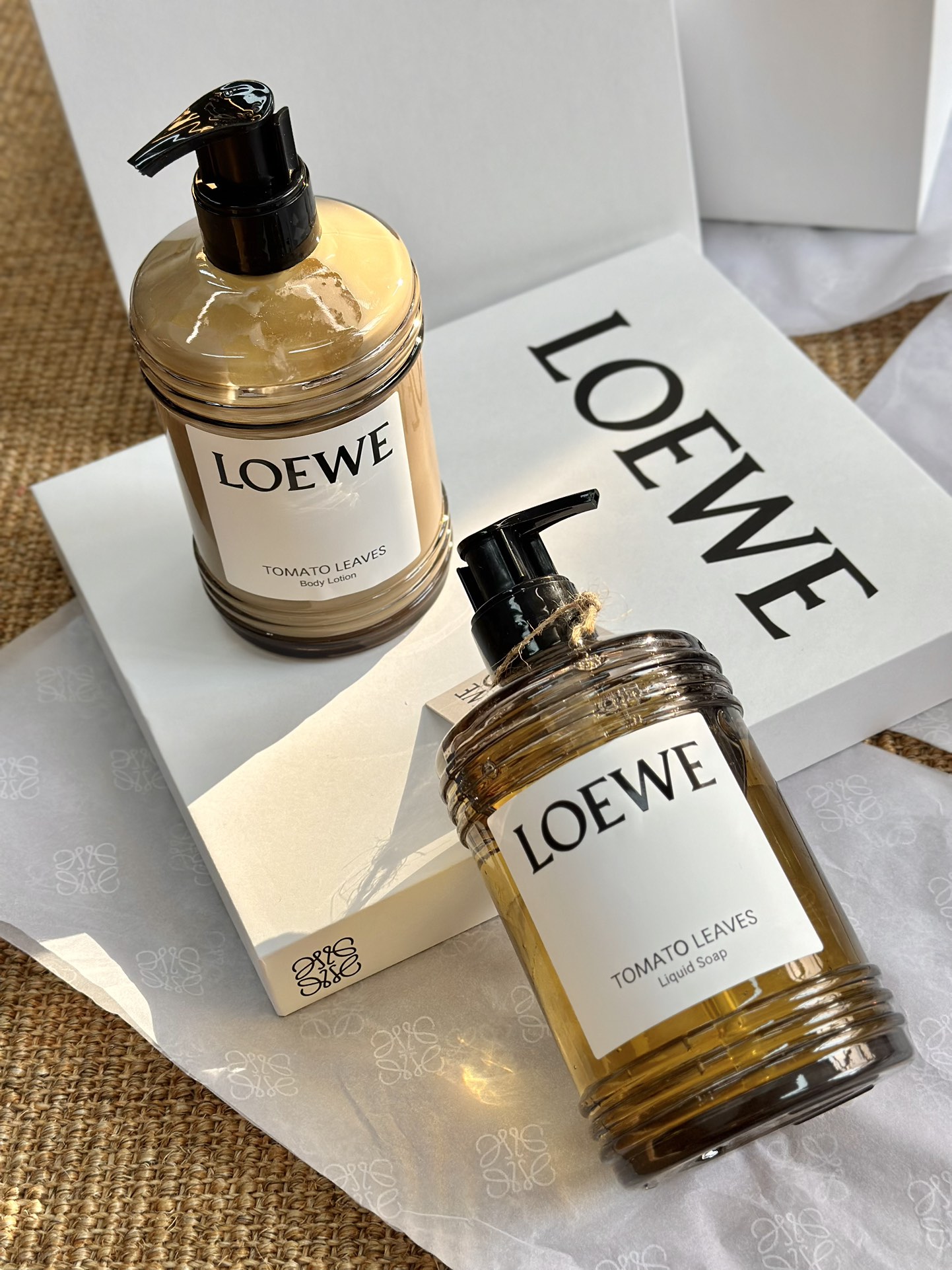 Loewe Classic Handcrafted Luxury Leather Shoulder Bag Ref 5