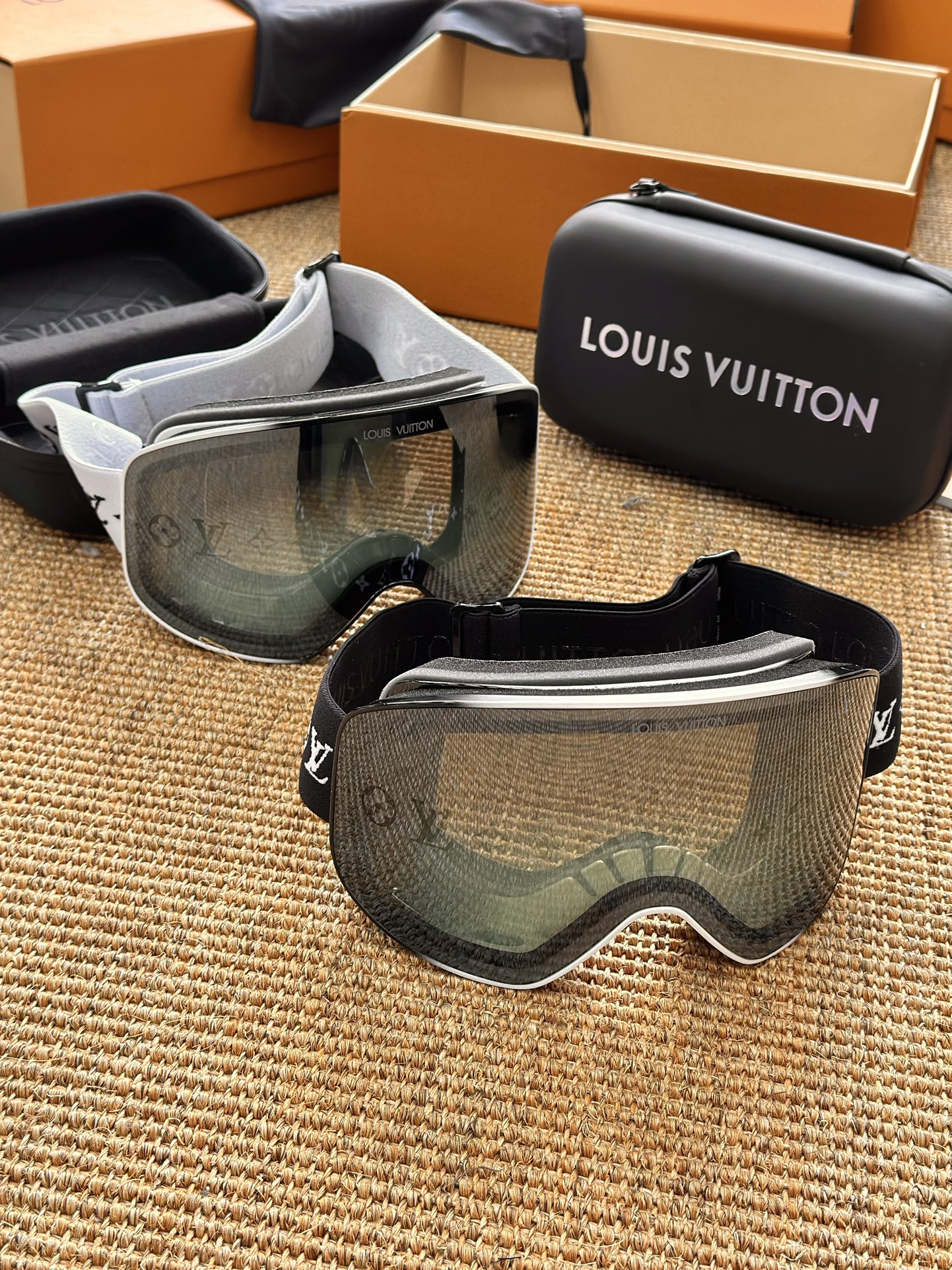 Louis Vuitton luxury item 2