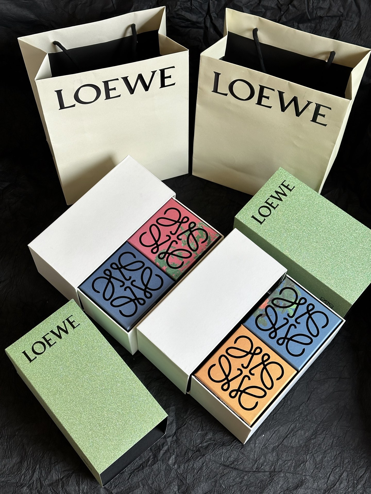 罗意威 Loewe 典雅居所生活方式奢华家居家纺摆件 #5BFC6CA8 7