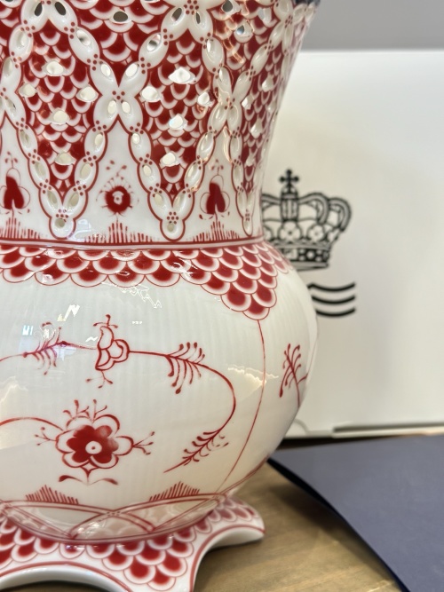 Royal Copenhagen Fluted Lace Vase, Berry Glaze Porcelain, Handcrafted 1 Royal Copenhagen Fluted Lace Vase, Berry Glaze Porcelain, Handcrafted