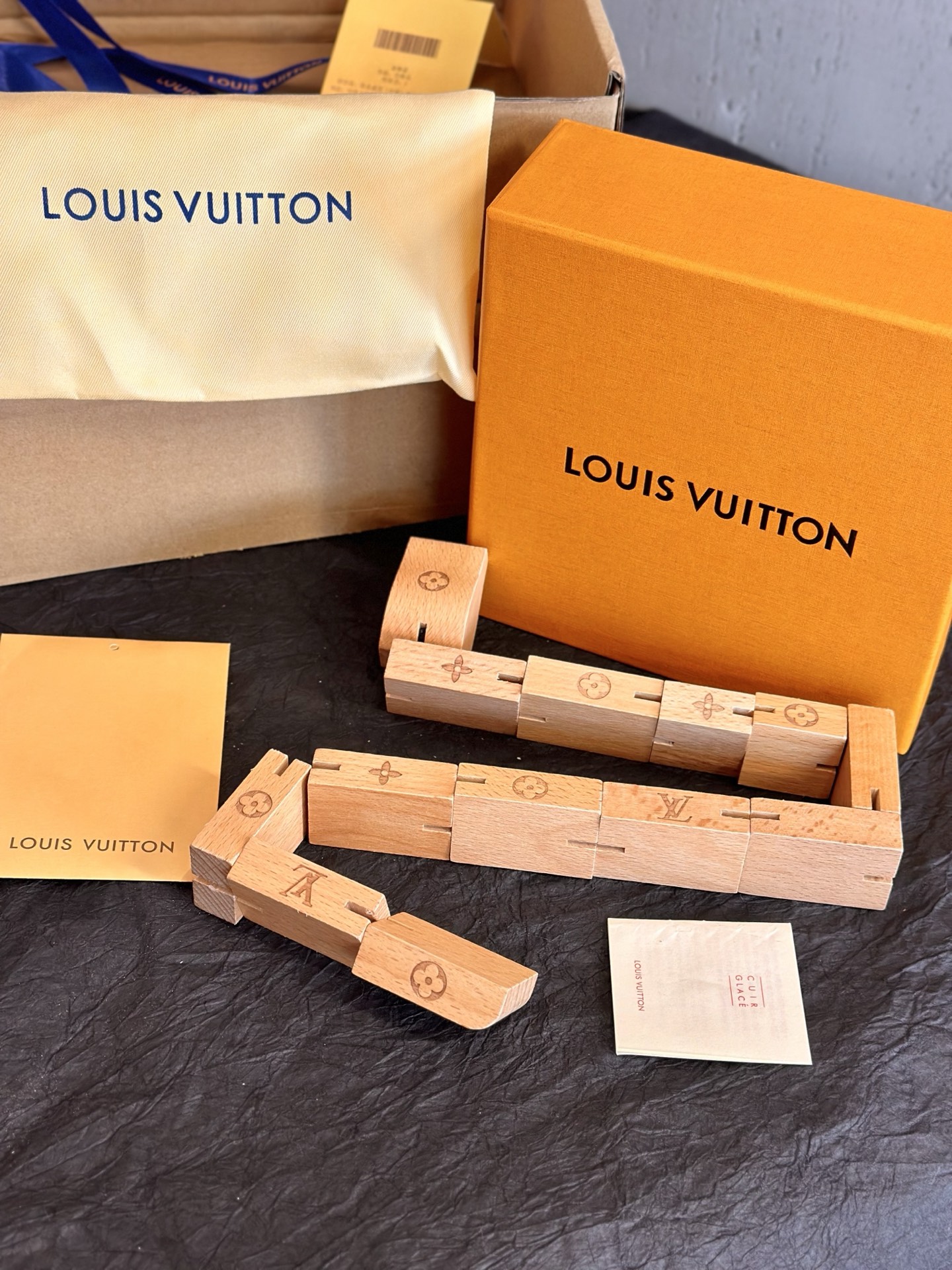 Louis Vuitton Haute Couture Classic Luxury Handbag Shoulder Crossbody 4