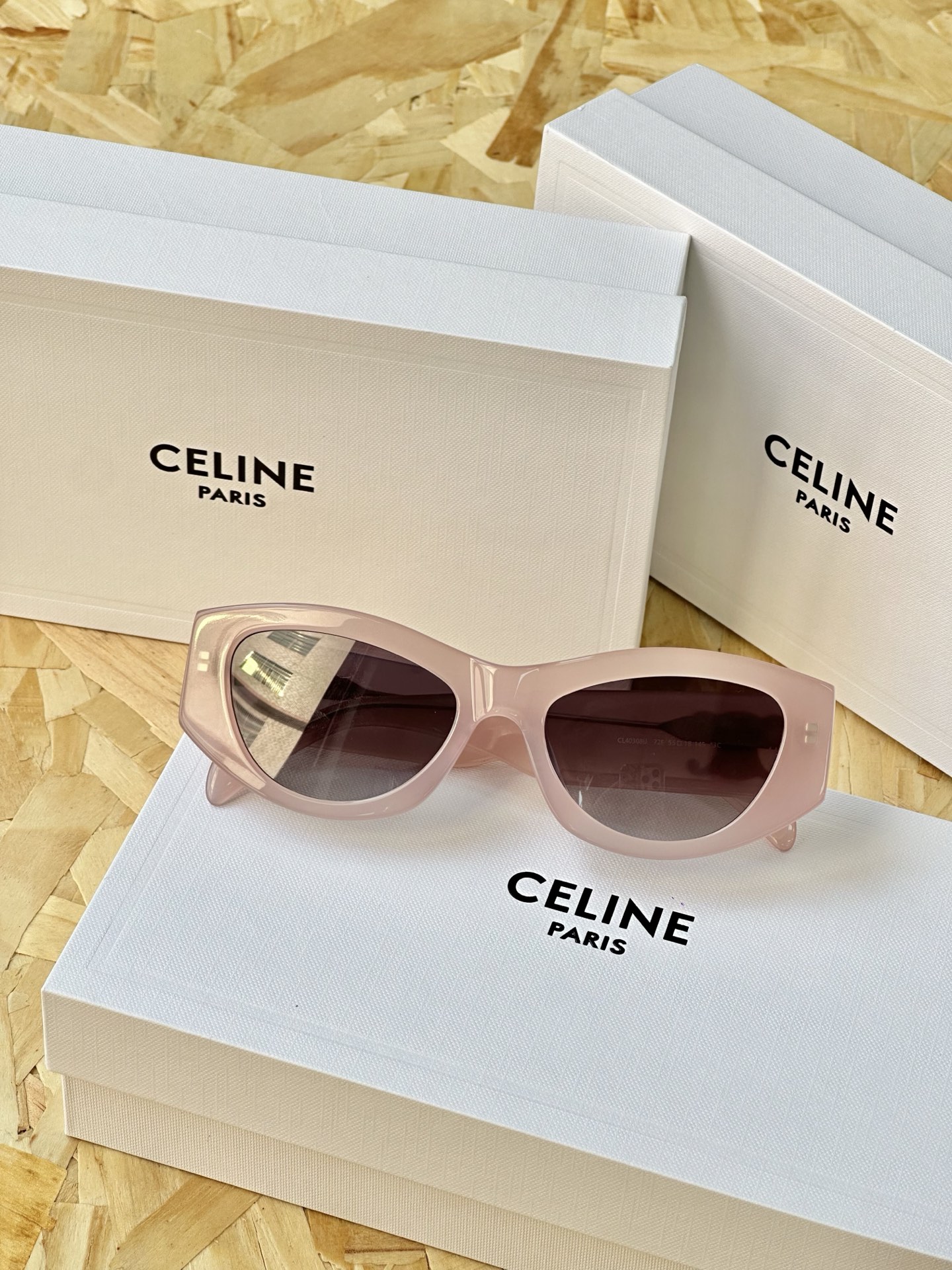 NO:809497,There are three colors in total: tortoise shell, vitality pink, classic black, trendy department store19860909一共三色玳瑁色、元气粉、经典黑,潮品百货,accessory