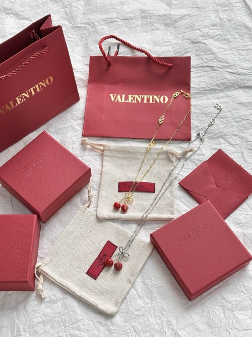 Valentino Garavani Cherry Pendant Necklace, Elegant Women's Jewelry 1 Valentino Garavani Cherry Pendant Necklace, Elegant Women's Jewelry