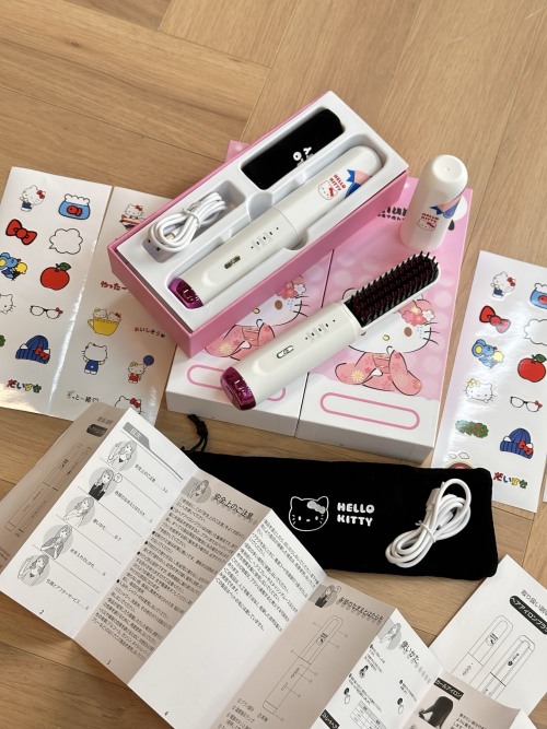 Hello Kitty Cordless Hair Straightener Brush Comb - Portable & Rechargeable 1 Hello Kitty Cordless Hair Straightener Brush Comb - Portable & Rechargeable