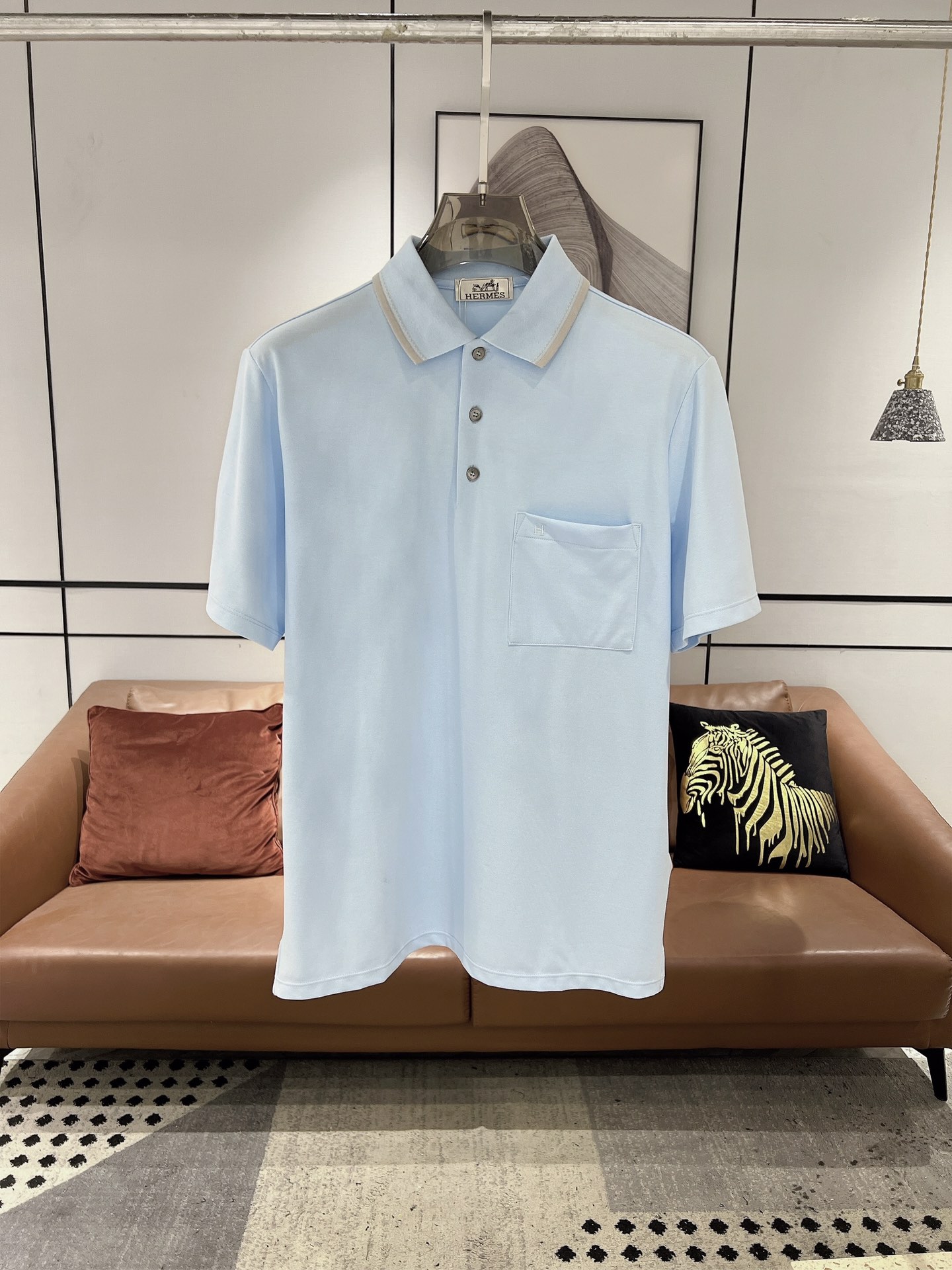 Hermes Vêtements T-Shirt Bleu profond Gris ciel Blanc Broderie de fleurs Hommes Coton Collection printemps – été Fashion Manches courtes