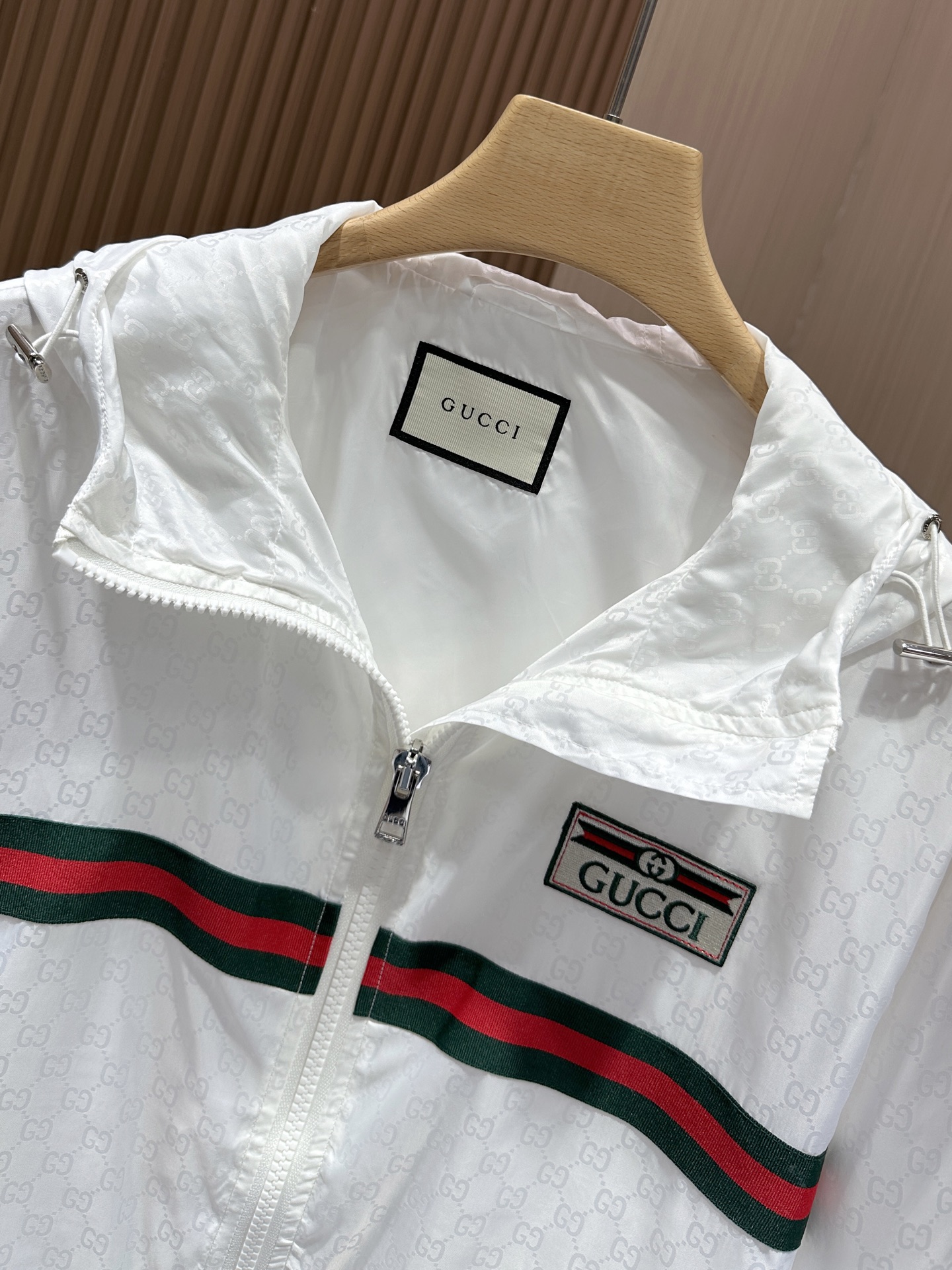 Luxury Graft Jackets: One-Size-Fits-All, Top Quality, Original Design, Various Sizes and Colors - 图片 3