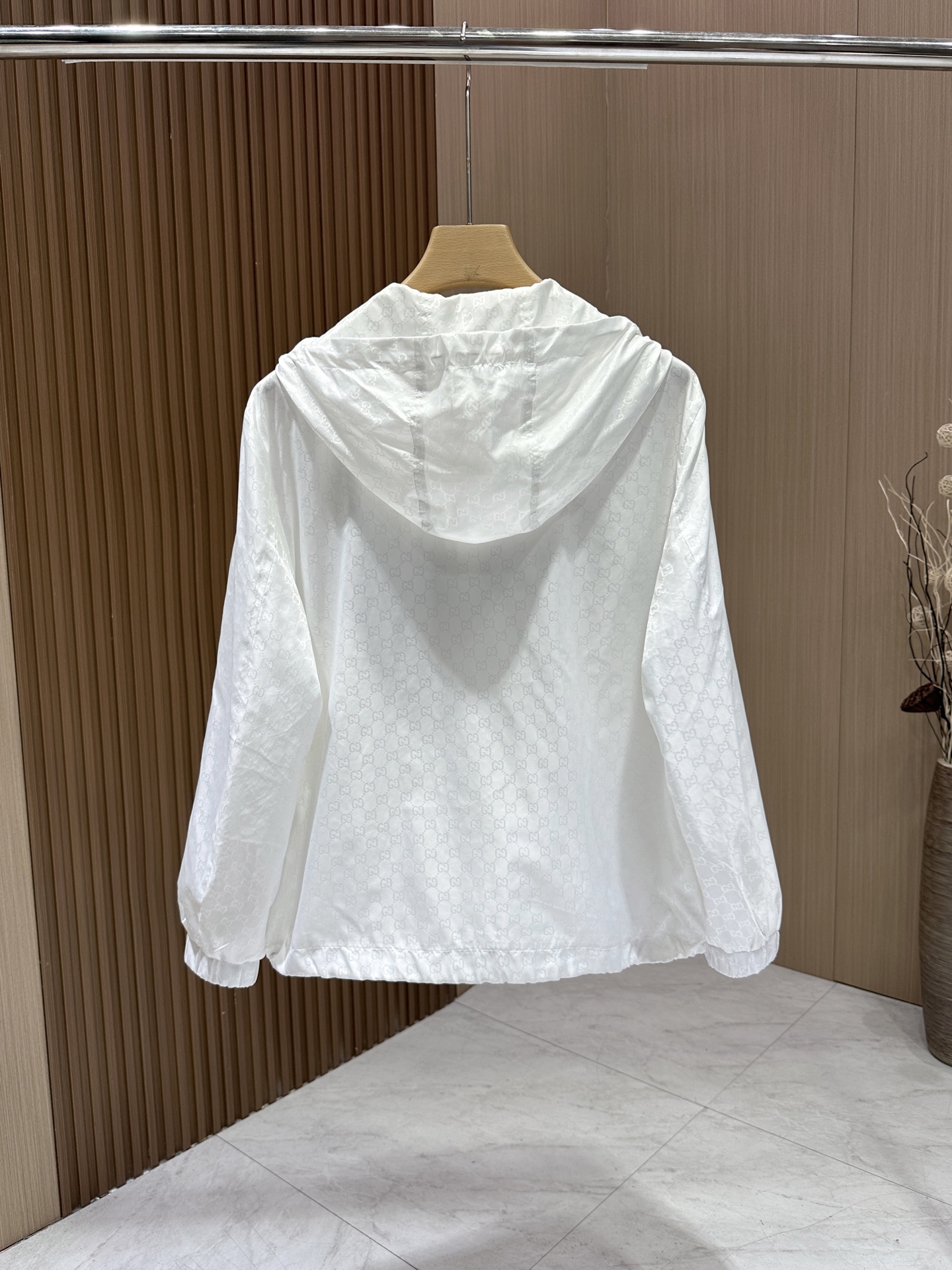 Luxury Graft Jackets: One-Size-Fits-All, Top Quality, Original Design, Various Sizes and Colors - 图片 2