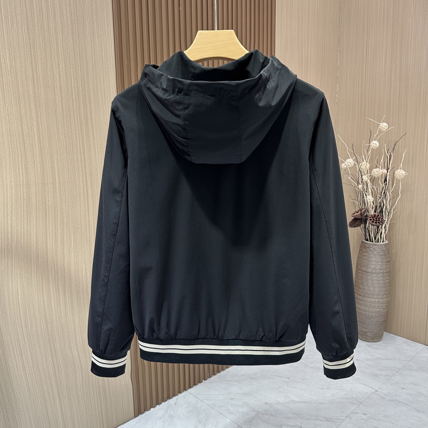   #爆款爆款主推
🆕🆕🆕普拉达 PRADA  2025ss新款男士夹克外套，官网同款，提前发售！原单三