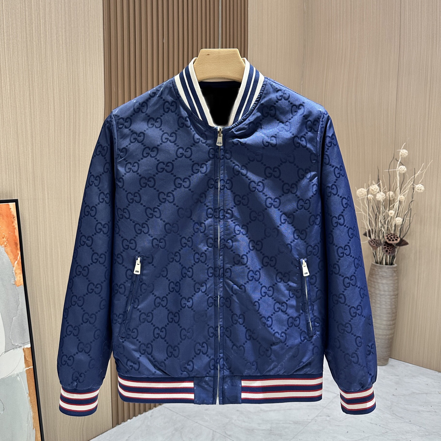   #爆款爆款主推…
🆕🆕🆕【Gucci】古奇2025ss最新立领休闲夹克外套 高端品质、官网同步新款，