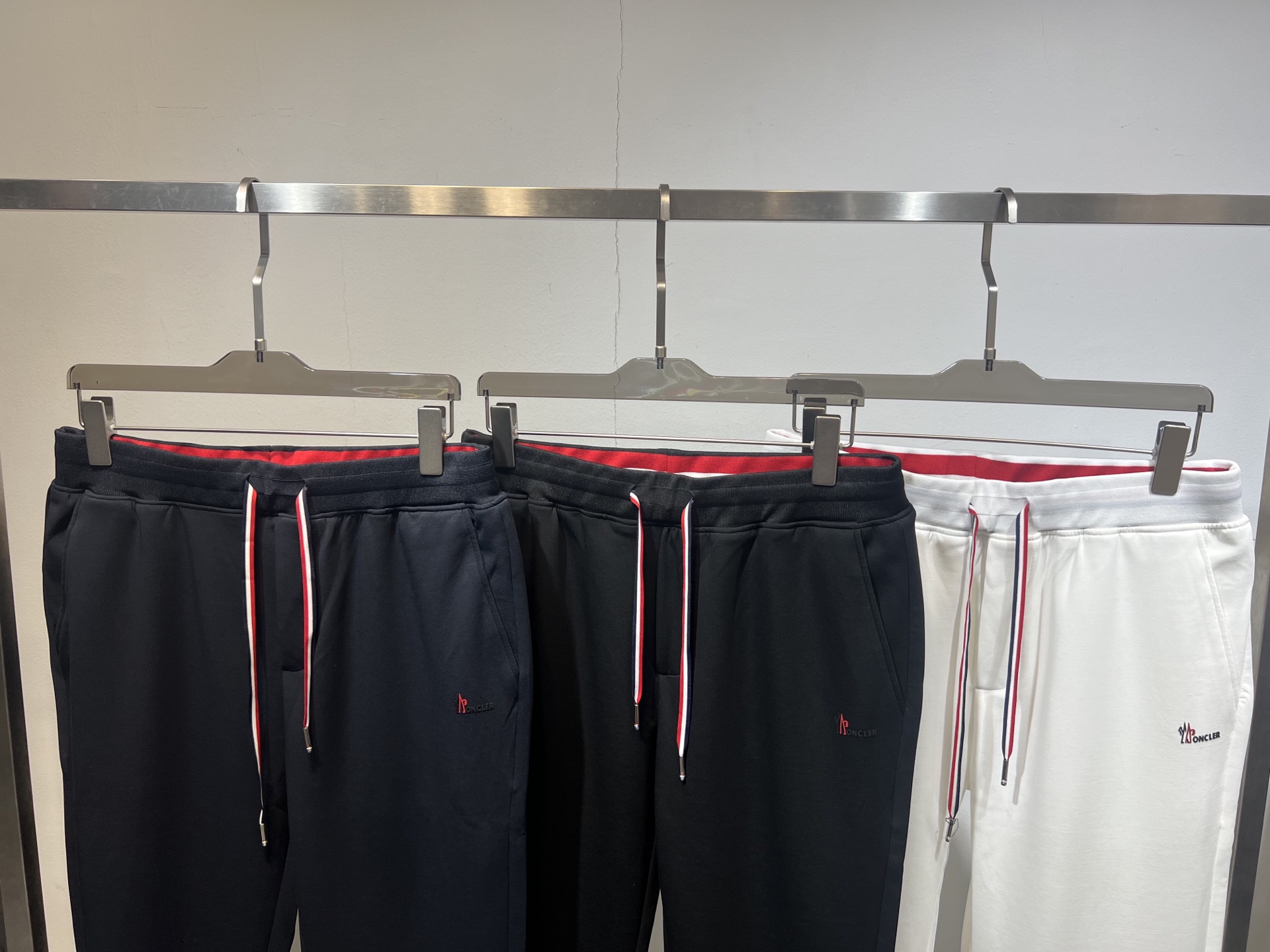   🆕🆕🆕【MONCLER】蒙口 2025ss春夏新品休闲裤待上⬆️新细节图！