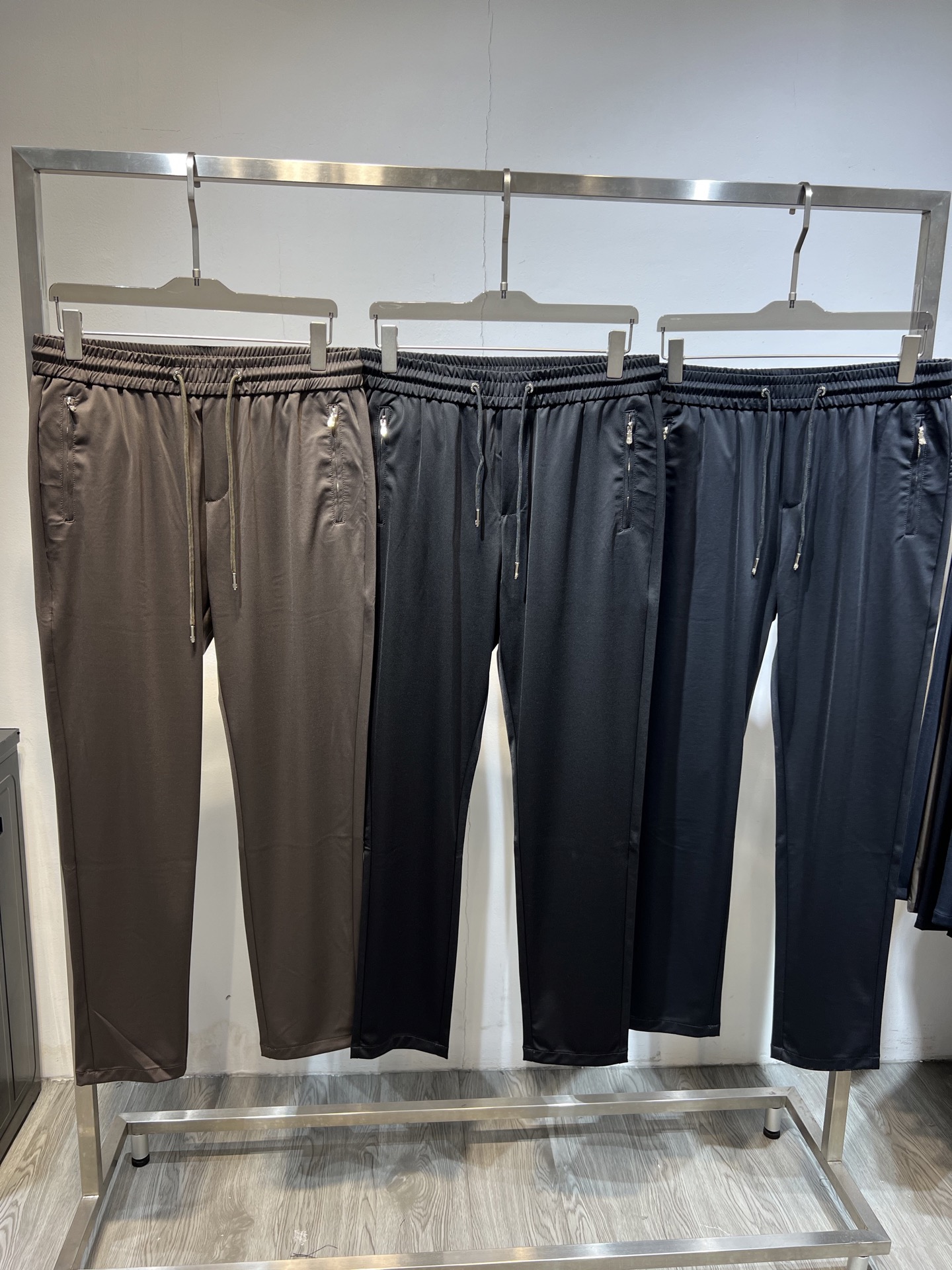   🆕🆕🆕裤子系列待上⬆️细节图！