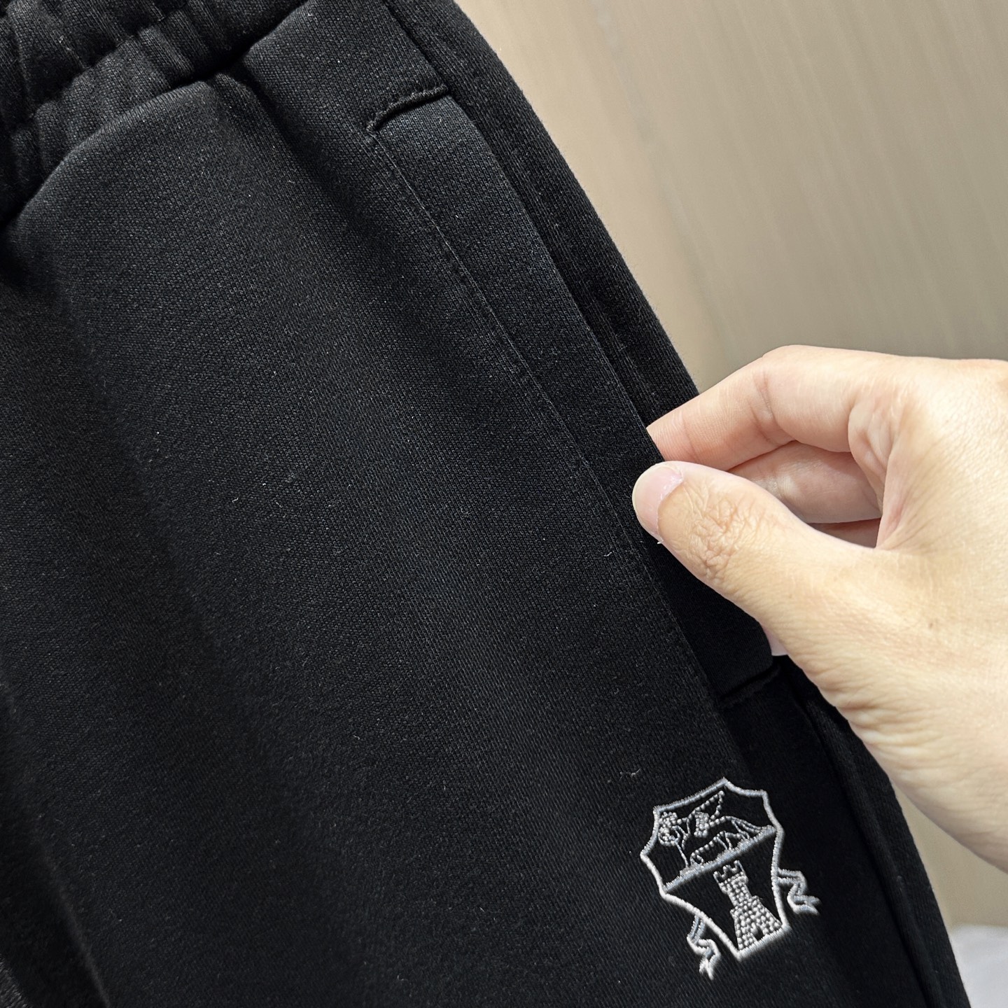   🆕🆕🆕BC 老钱风2025四季款连帽运动套装，高级定制 原单狠货，让你舒适体验、上身非常的赞 采用进