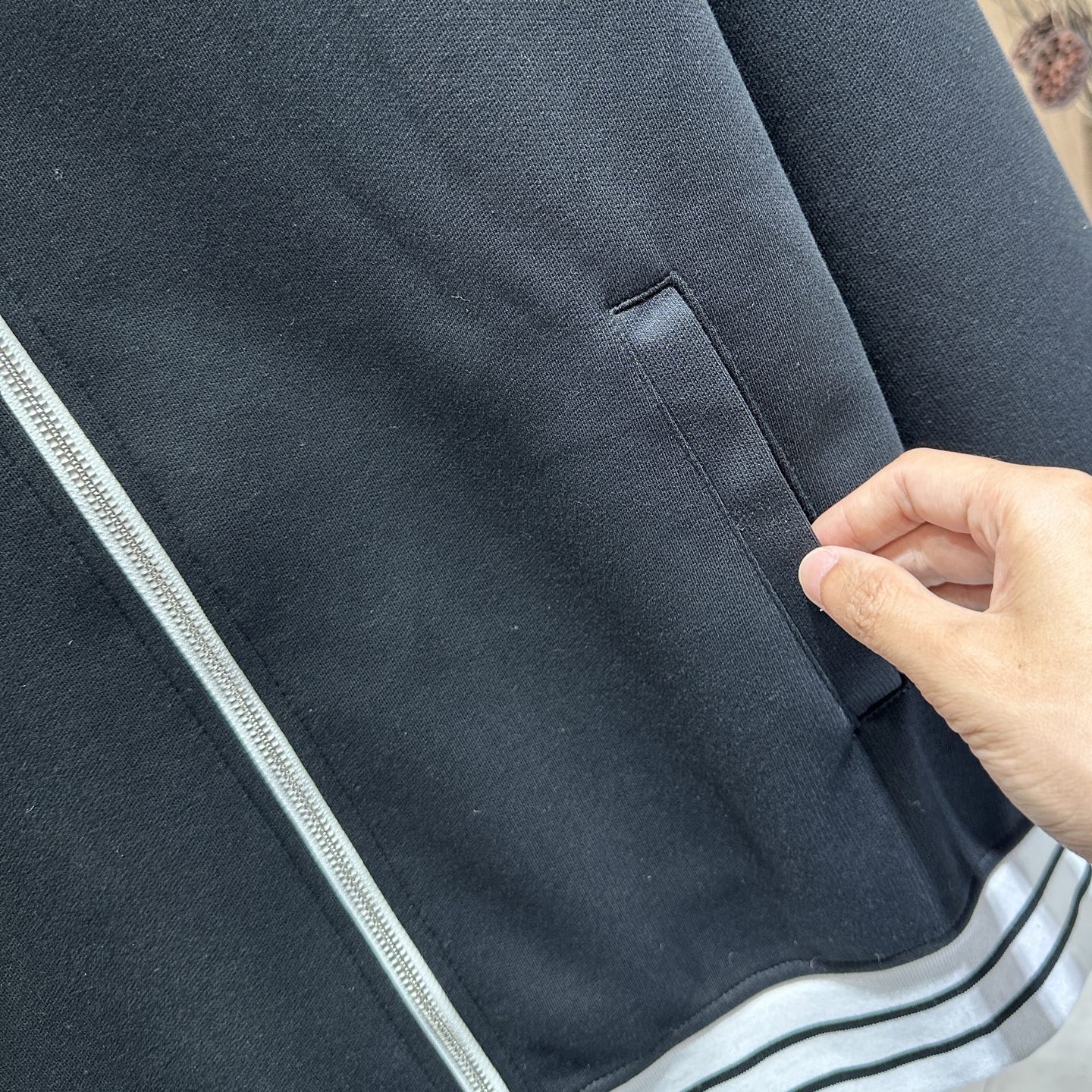   🆕🆕🆕BC 老钱风2025四季款连帽运动套装，高级定制 原单狠货，让你舒适体验、上身非常的赞 采用进