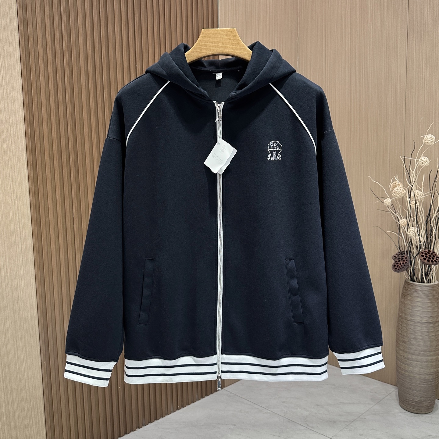   🆕🆕🆕BC 老钱风2025四季款连帽运动套装，高级定制 原单狠货，让你舒适体验、上身非常的赞 采用进