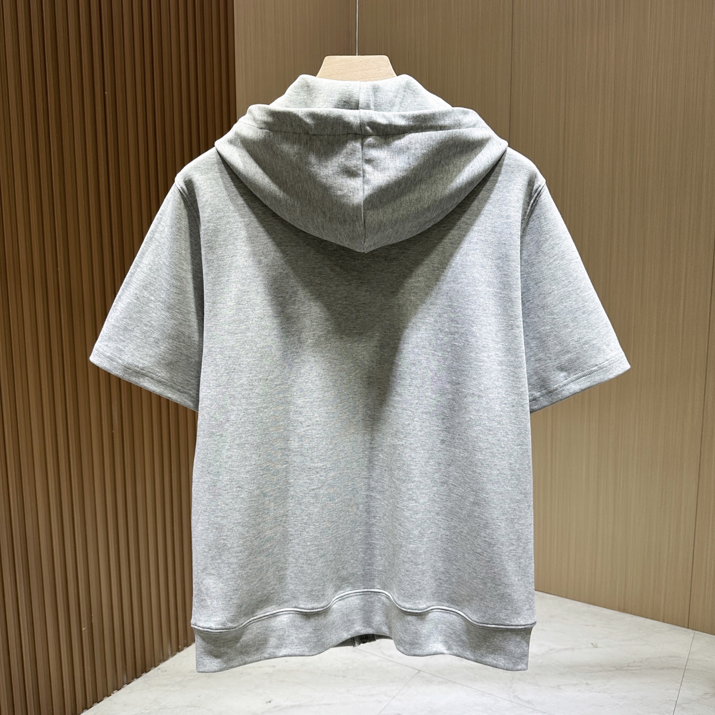 /套 🆕🆕🆕【Loro piana】老钱风经典图腾刺绣标识运动休闲套装Loro piana家新款套装以其