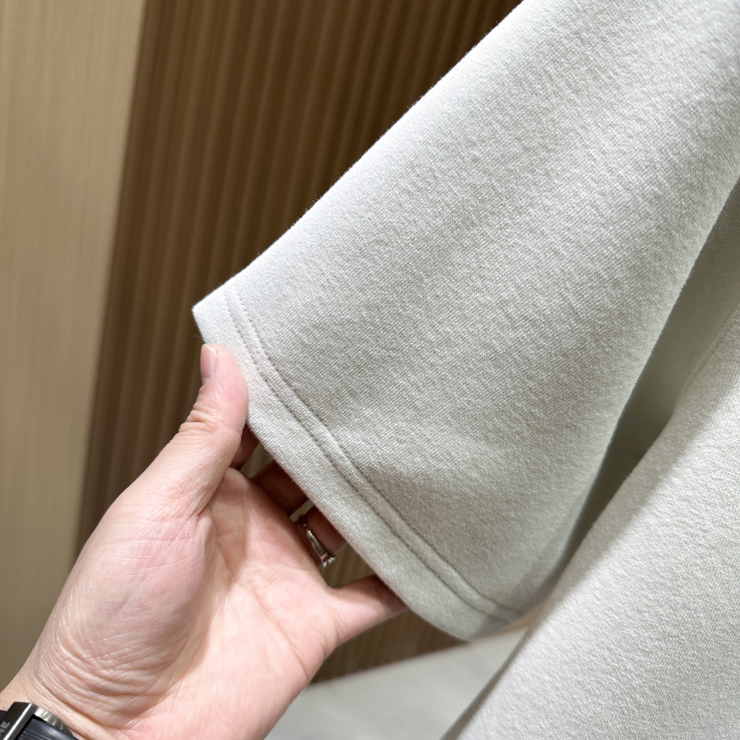 /套 🆕🆕🆕【Loro piana】老钱风经典图腾刺绣标识运动休闲套装Loro piana家新款套装以其