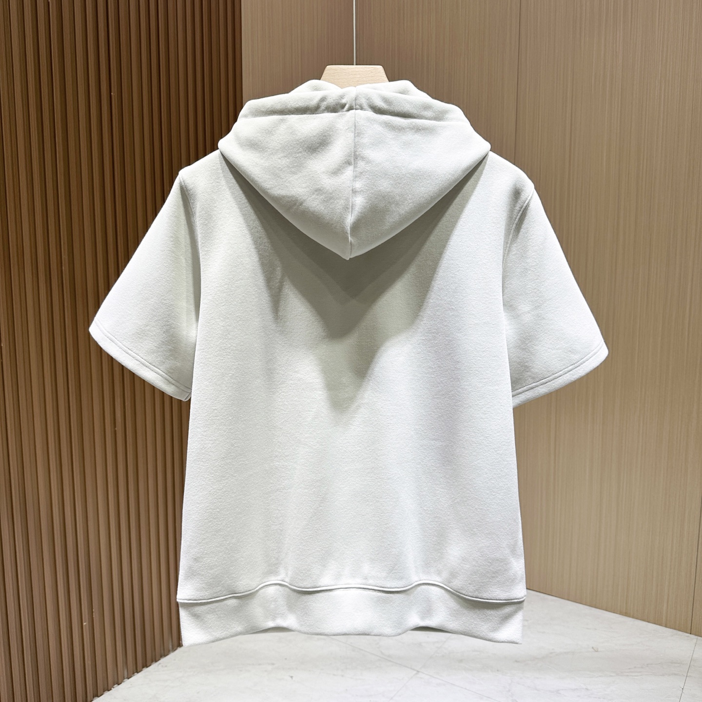 /套 🆕🆕🆕【Loro piana】老钱风经典图腾刺绣标识运动休闲套装Loro piana家新款套装以其
