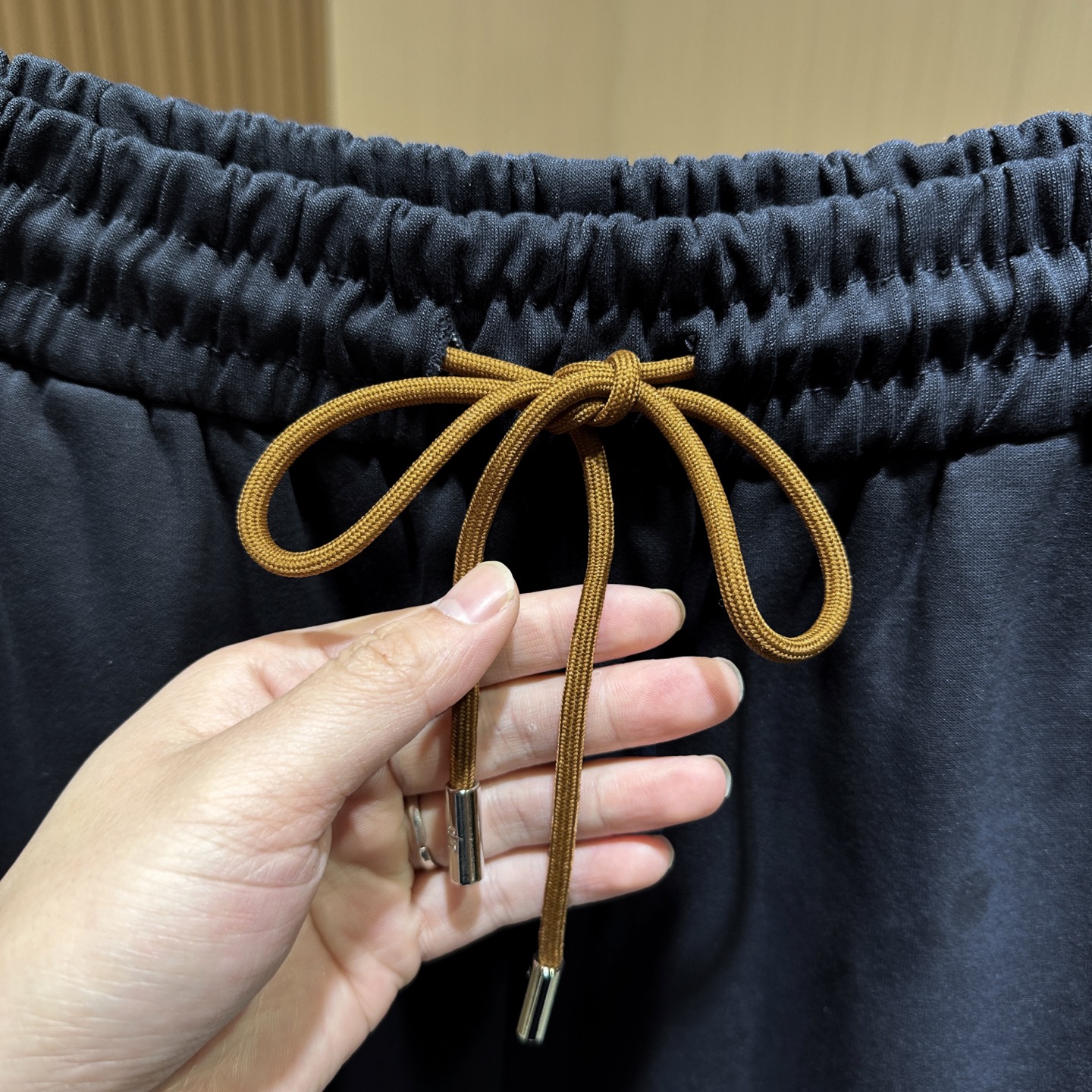 /套 🆕🆕🆕【Loro piana】老钱风经典图腾刺绣标识运动休闲套装Loro piana家新款套装以其